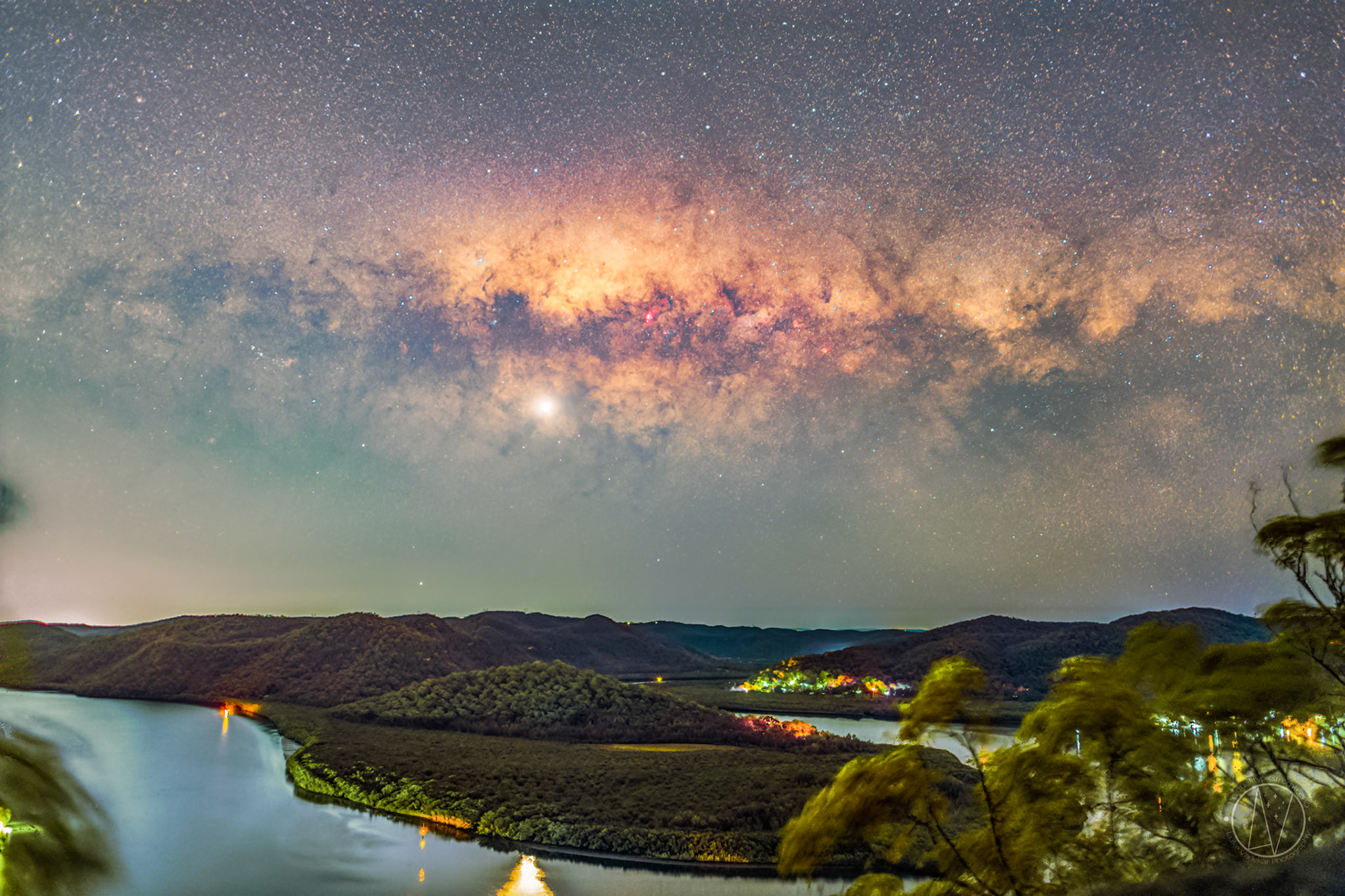 Milky Way setting from Mount White