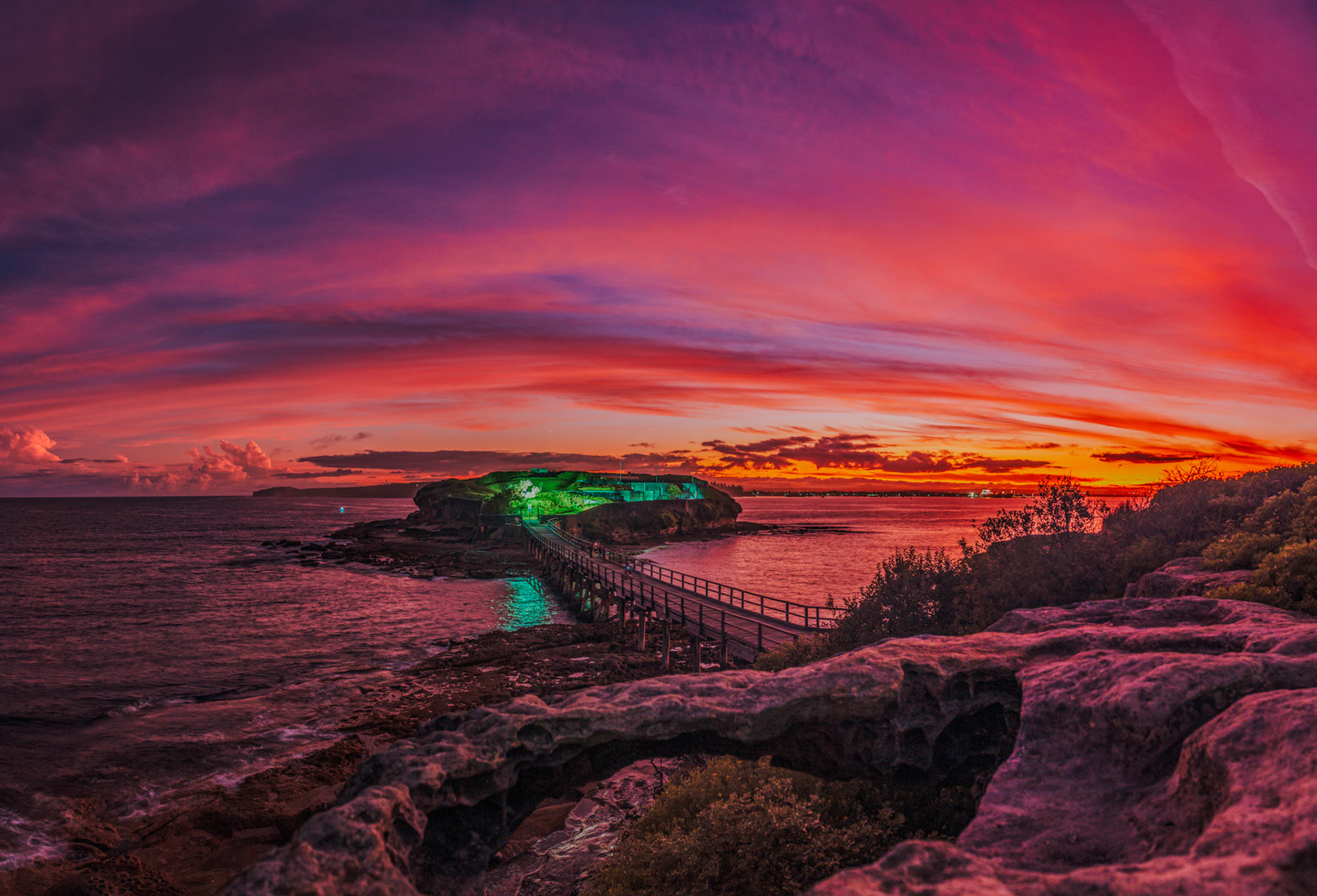Sunset panorama from Bare Island