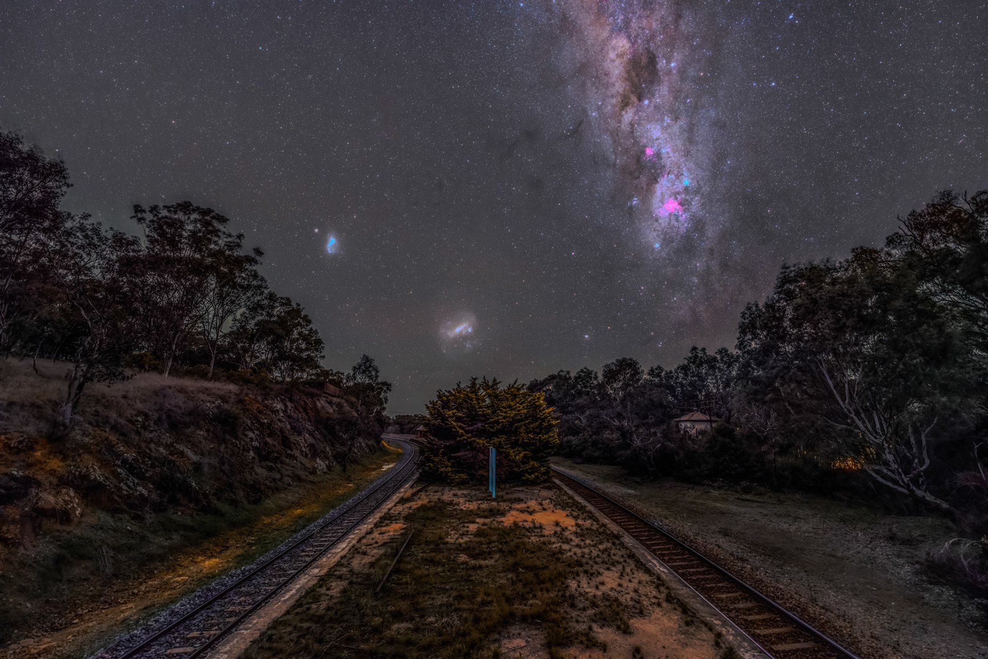Milky Way over Bianlong Station