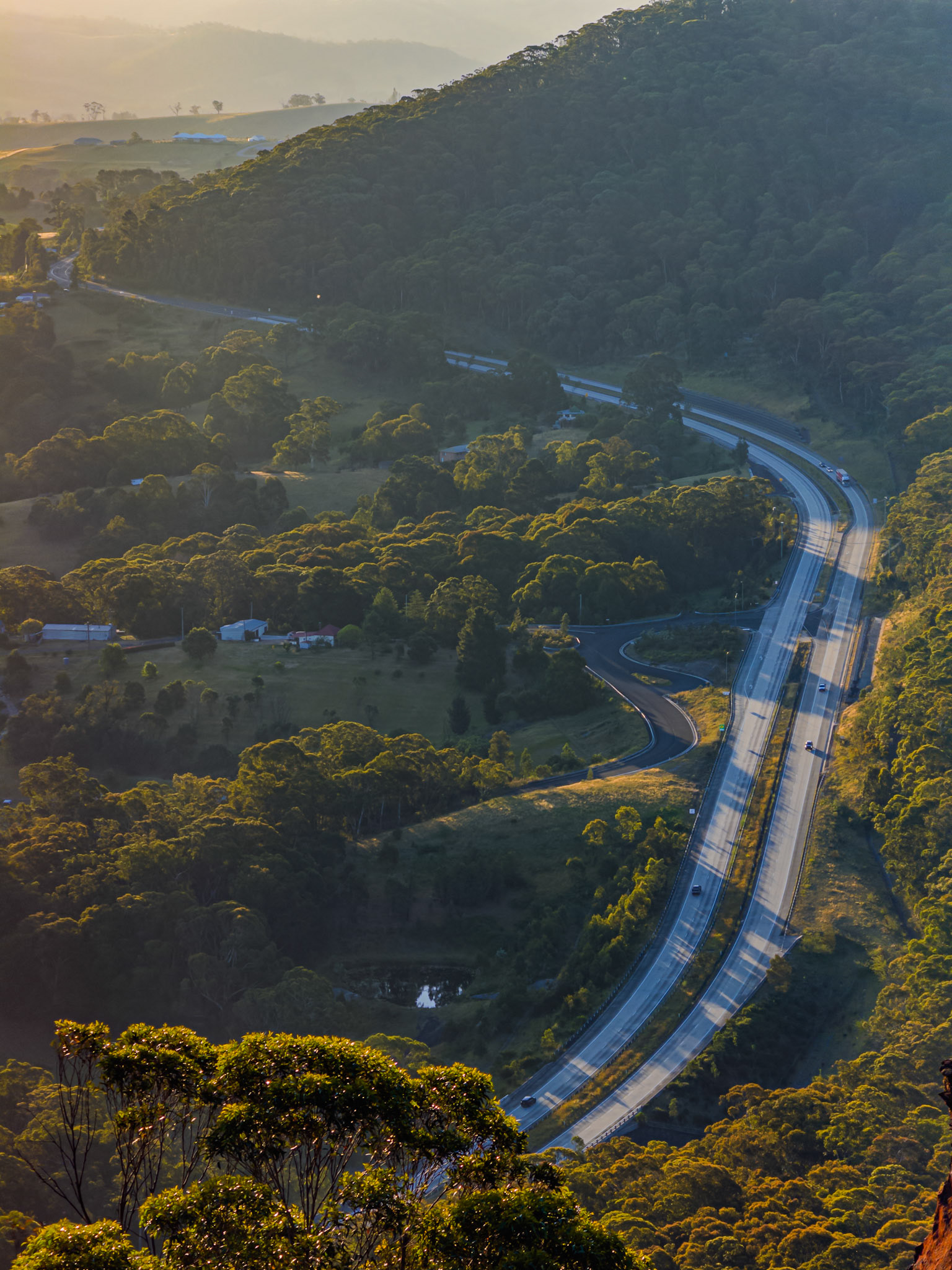 Great Western Highway from Hassans Walls
