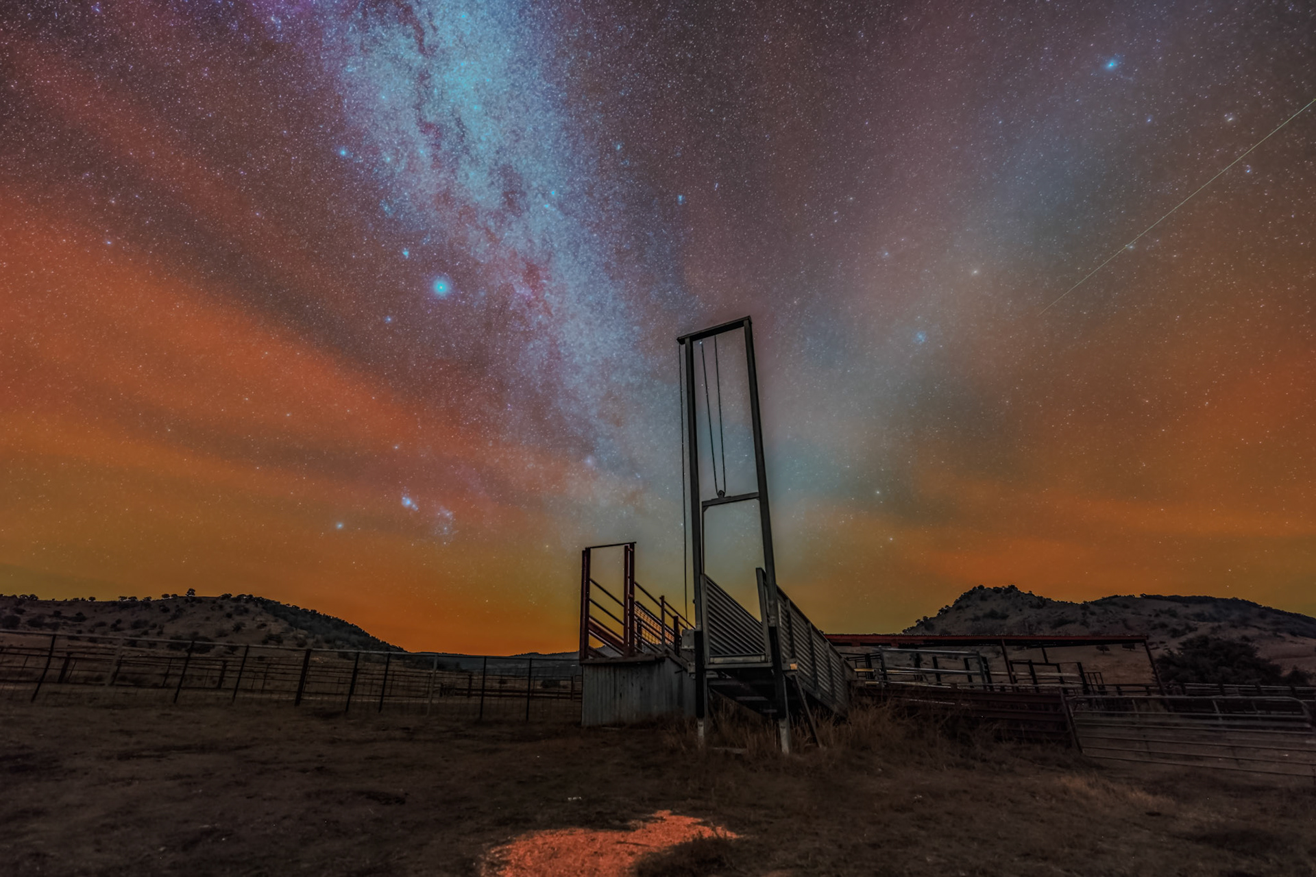 Milky Way and Zodiacal Light over Reids Flat