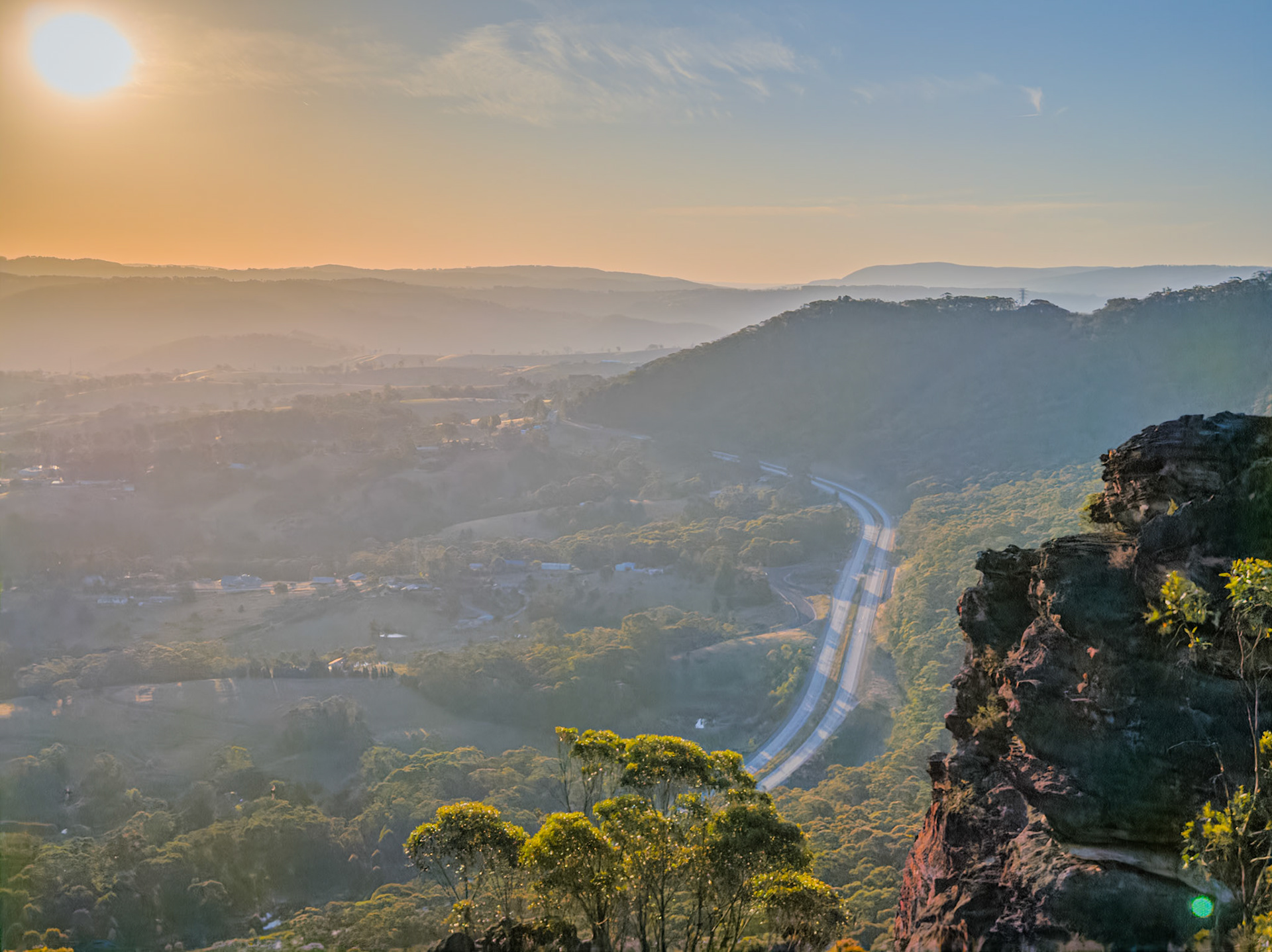 Great Western Highway from Hassans Walls