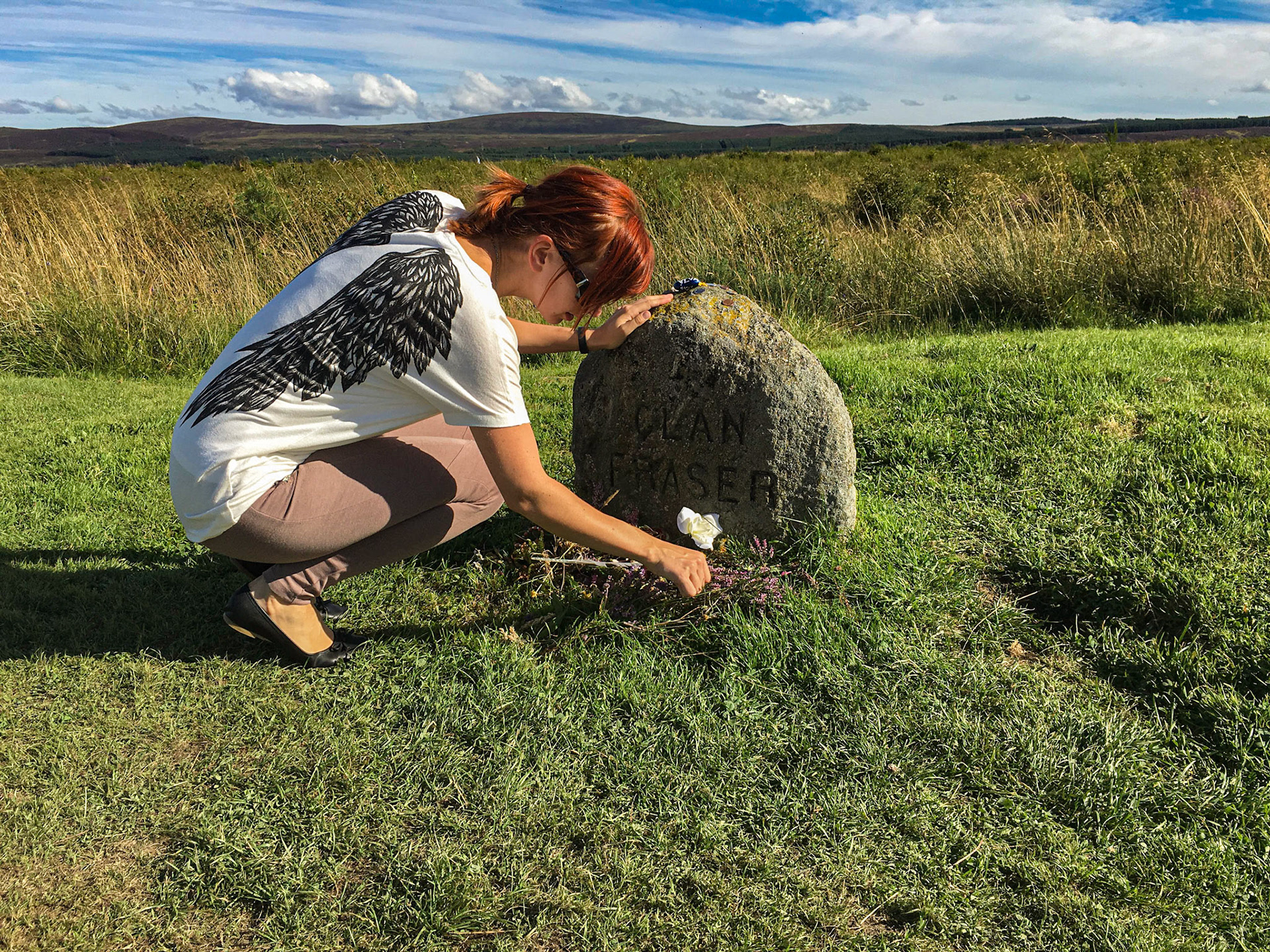 A dedicated Outlander fan pays her tribute to the fallen members of the Frasier clan.