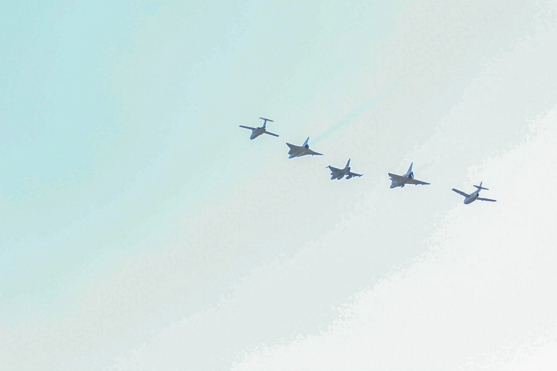 Five generations of SAAB: SK60, J 35 Draken, JAS 39 Gripen, AJS 37 Viggen and J 29 Tunnan