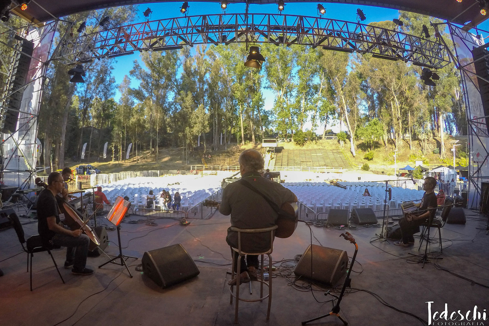 DCIM\100GOPRO\GOPR1569.