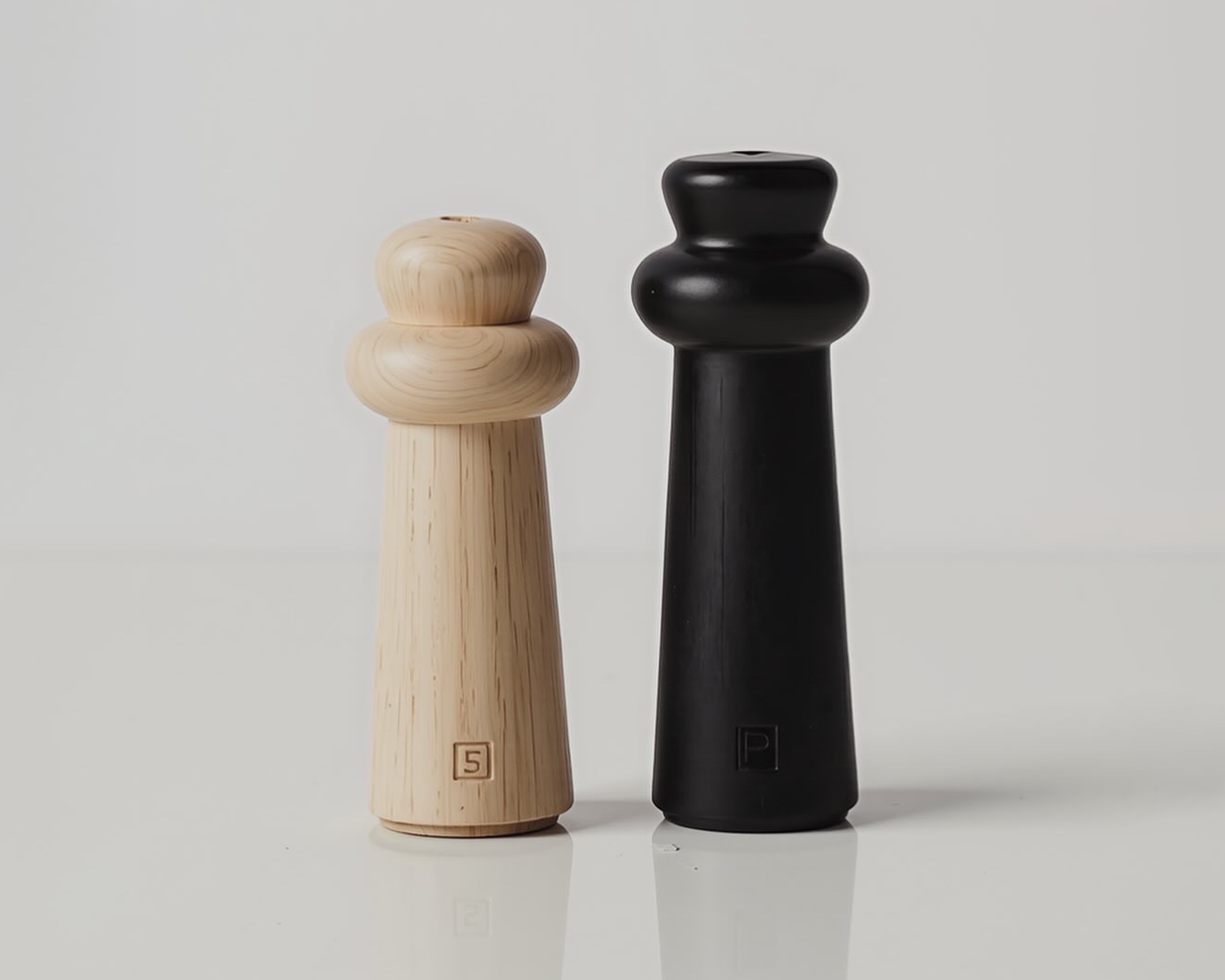 Salt & Pepper inspired by Chess figures.