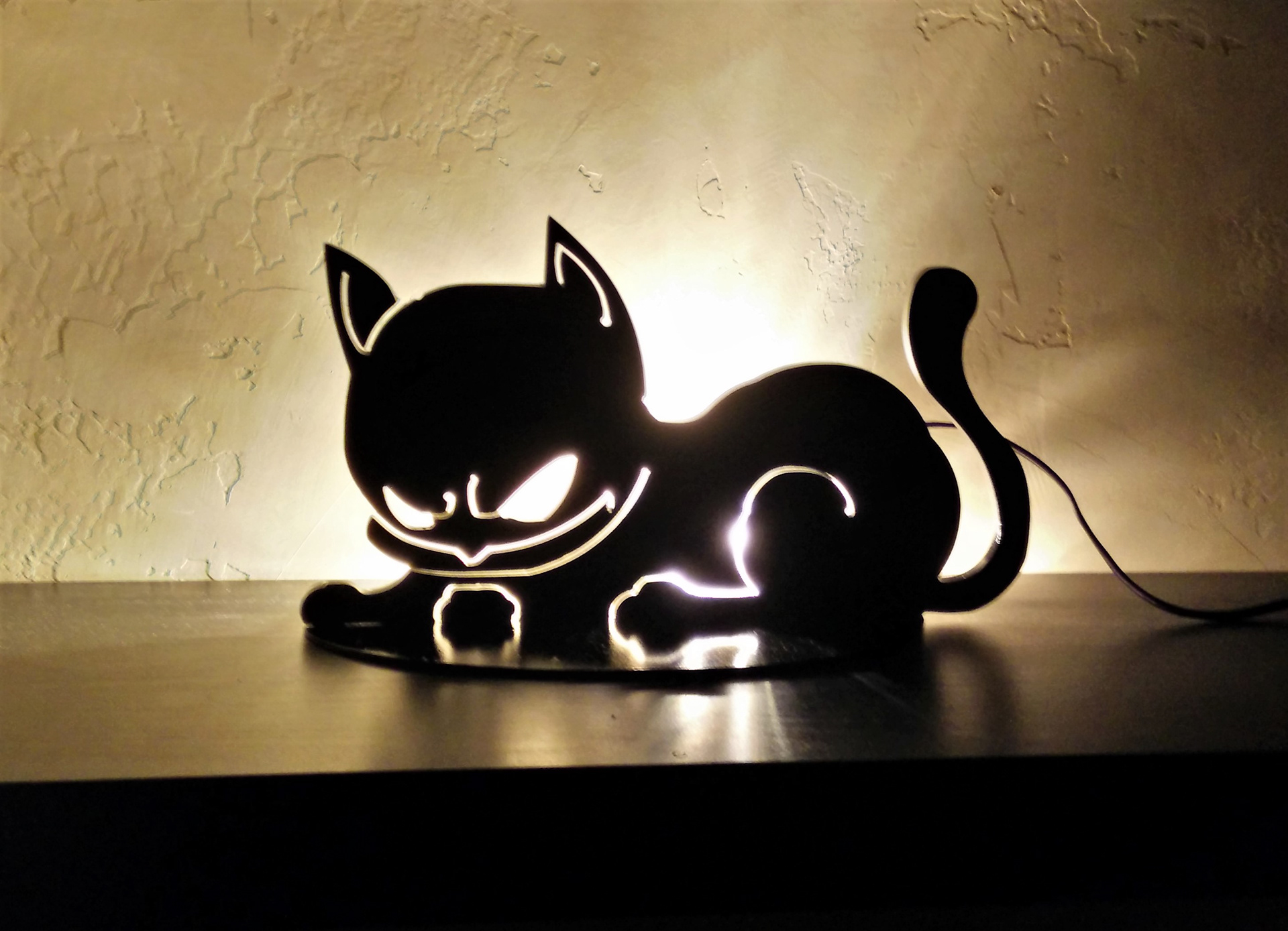 'Bruce' -plasma CNC cut steel plate lamp