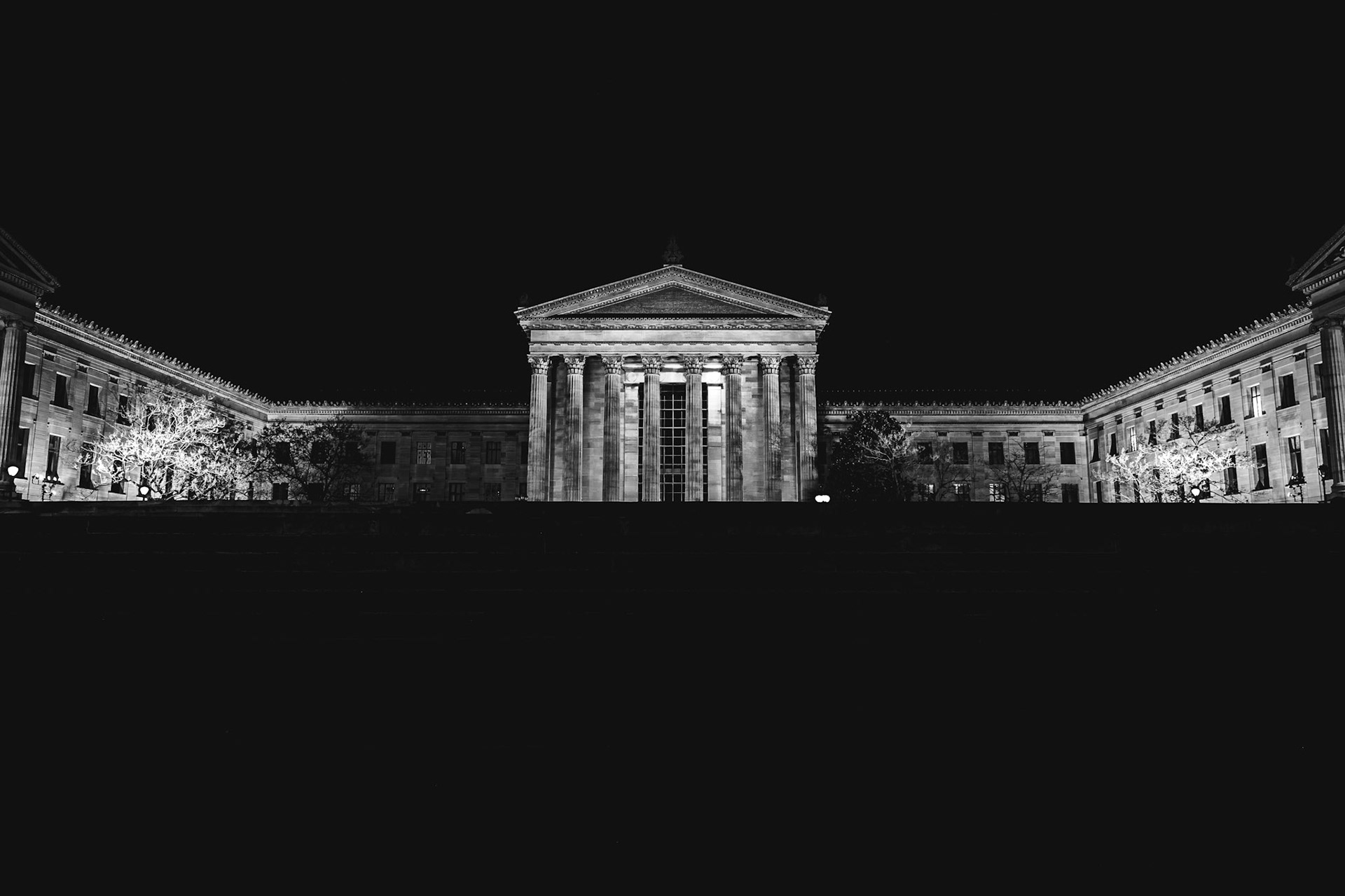 ART MUSEUM BW