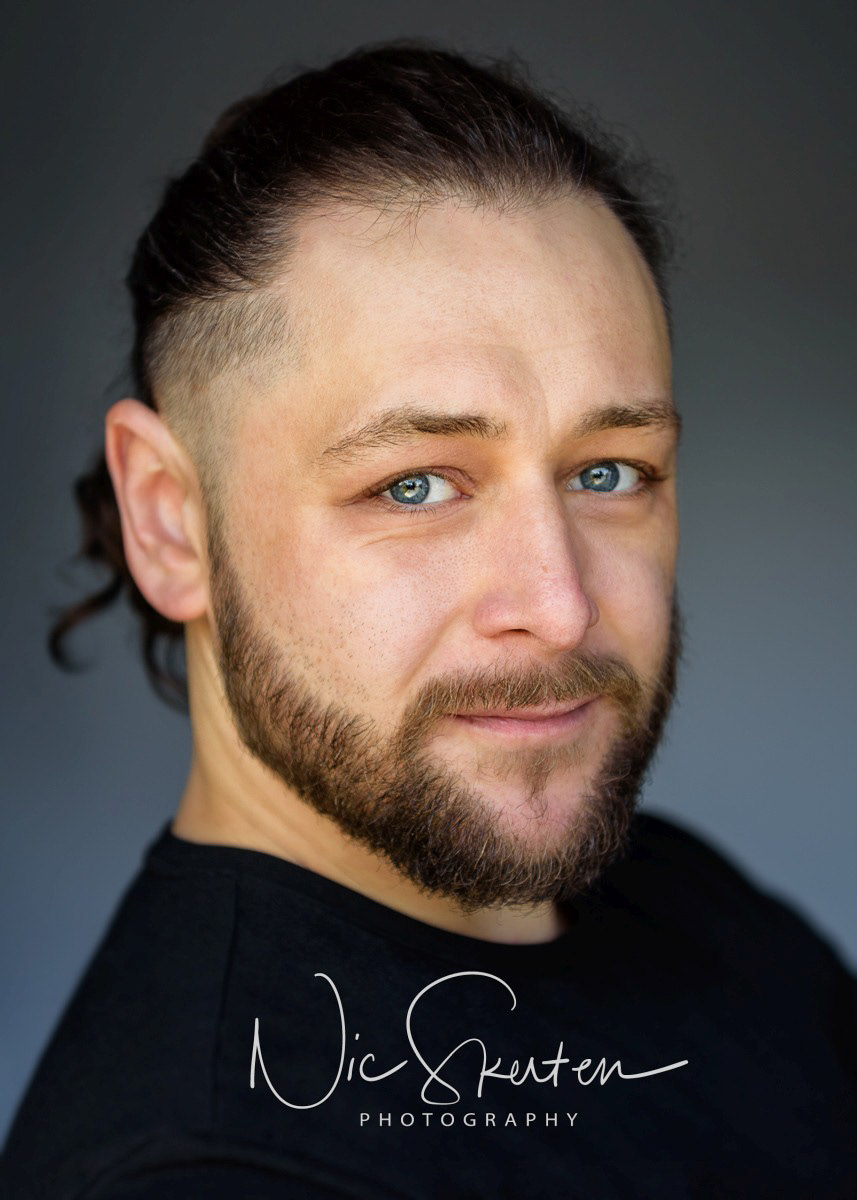 spotlight actor headshot