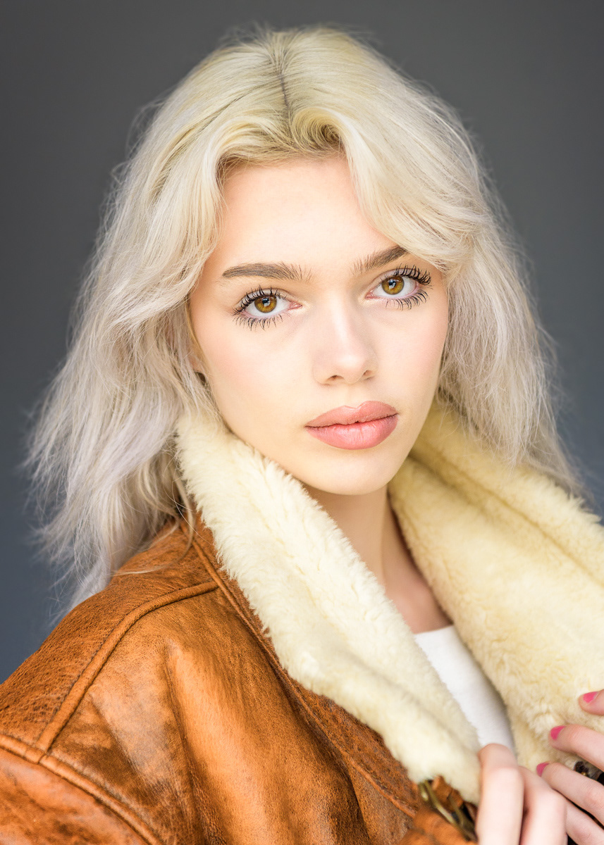Model Headshot  | Nic Skerten Headshots | Norwich Norfolk Ipswich Suffolk | Corporate Headshots | Actor Headshots | Spotlight Headshot