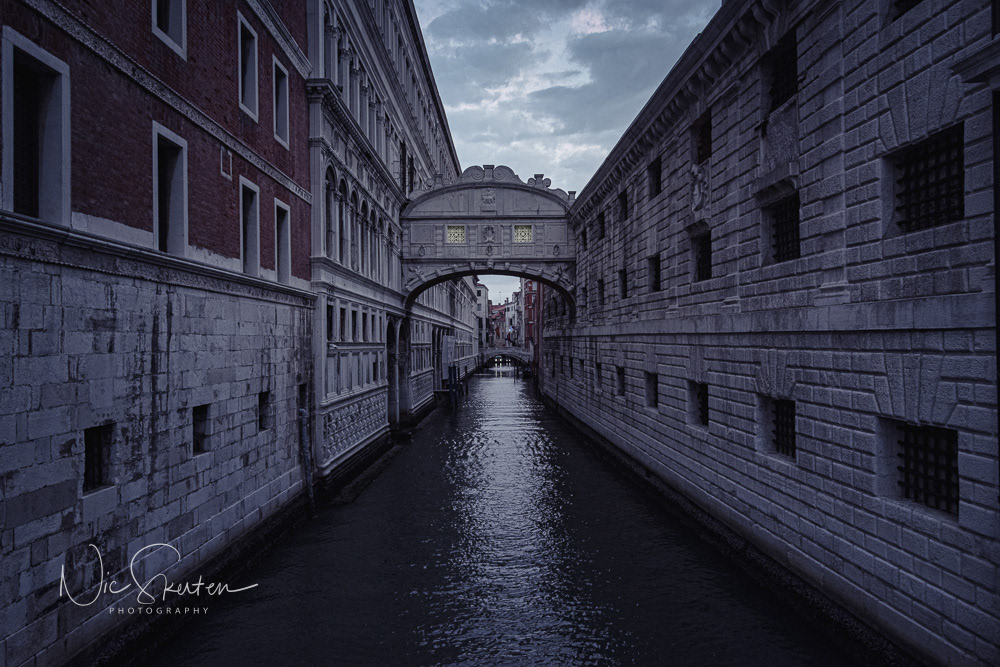 Ponte dei Sospiri (The Bride of Sighs) in Venice