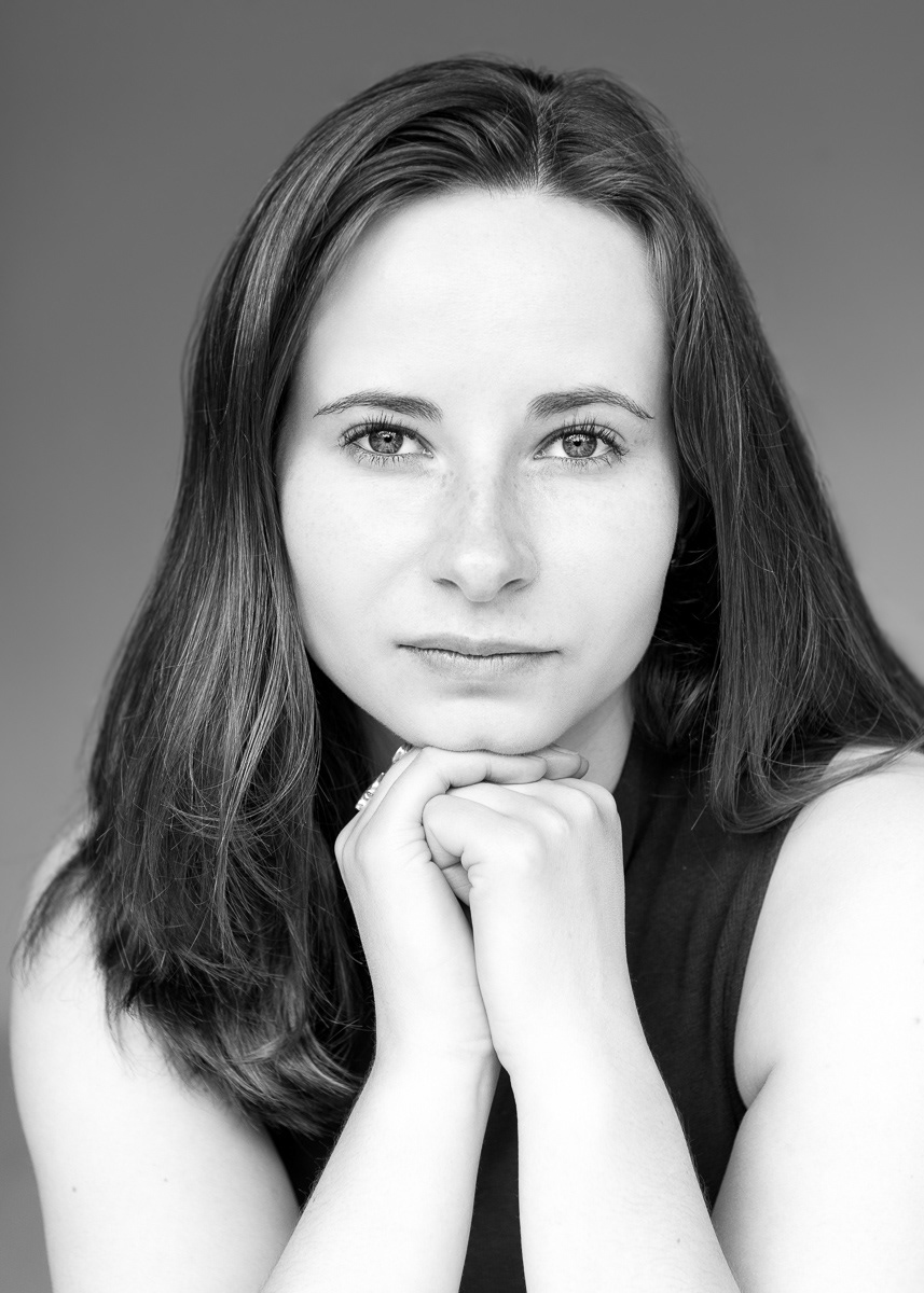 Norwich Headshot by Nic Skerten Headshots | Norwich Norfolk Ipswich Suffolk | Corporate Headshots | Actor Headshots