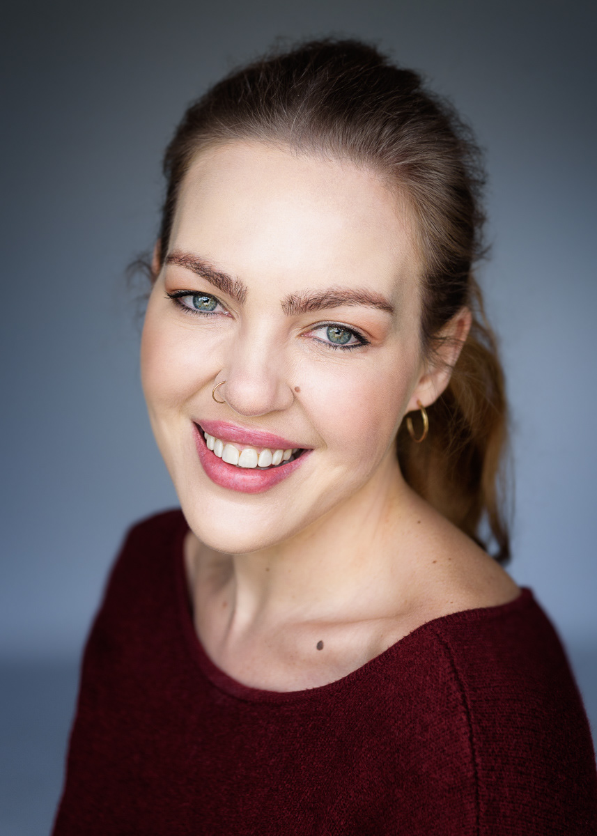 Nic Skerten Headshots | Norwich Norfolk Ipswich Suffolk | Corporate Headshots | Actor Headshots | Spotlight Headshot
