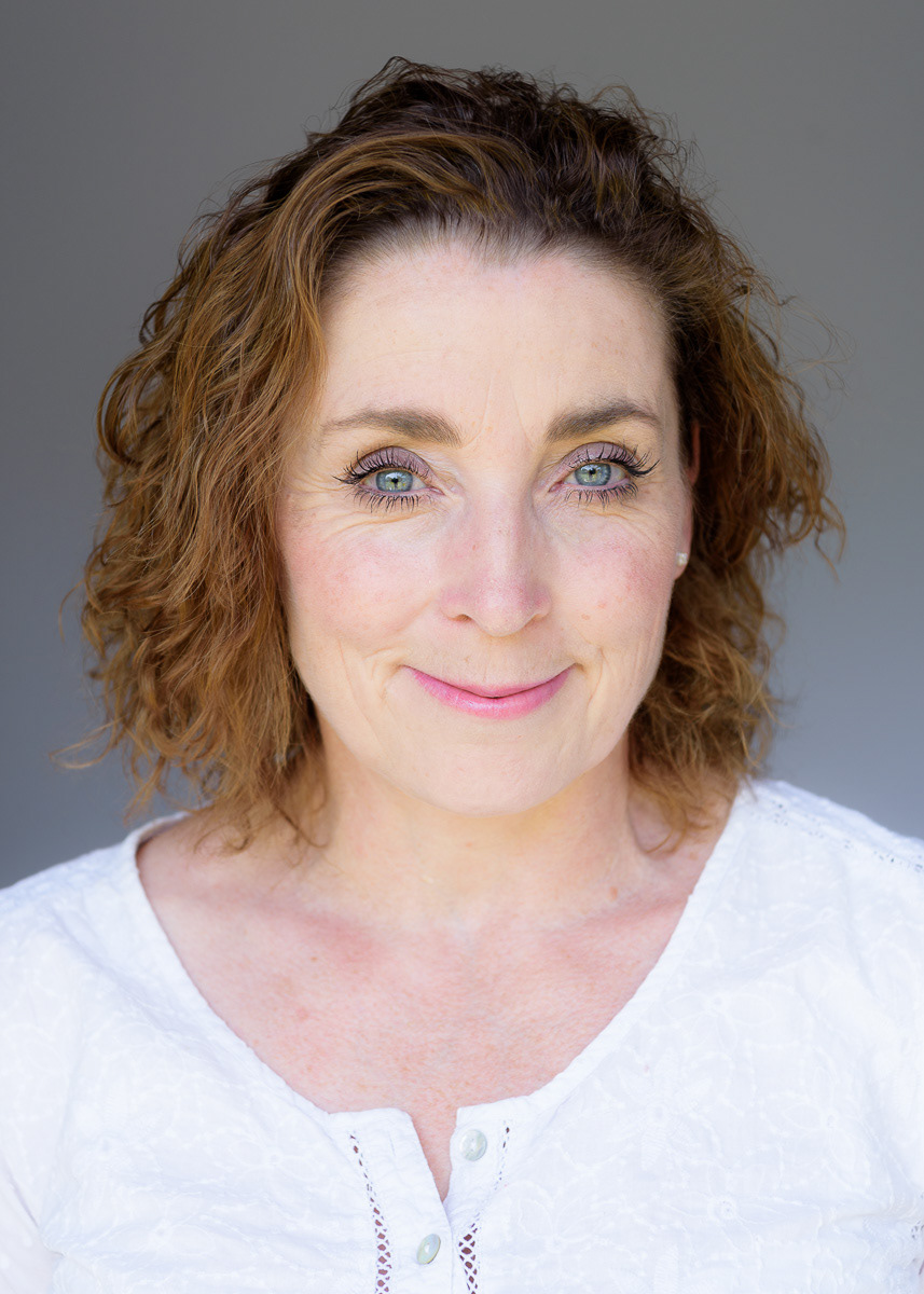 Actor Helen Magee | Actor Headshot by Nic Skerten Headshots | Norwich Norfolk Ipswich Suffolk | Corporate Headshots | Actor Headshots