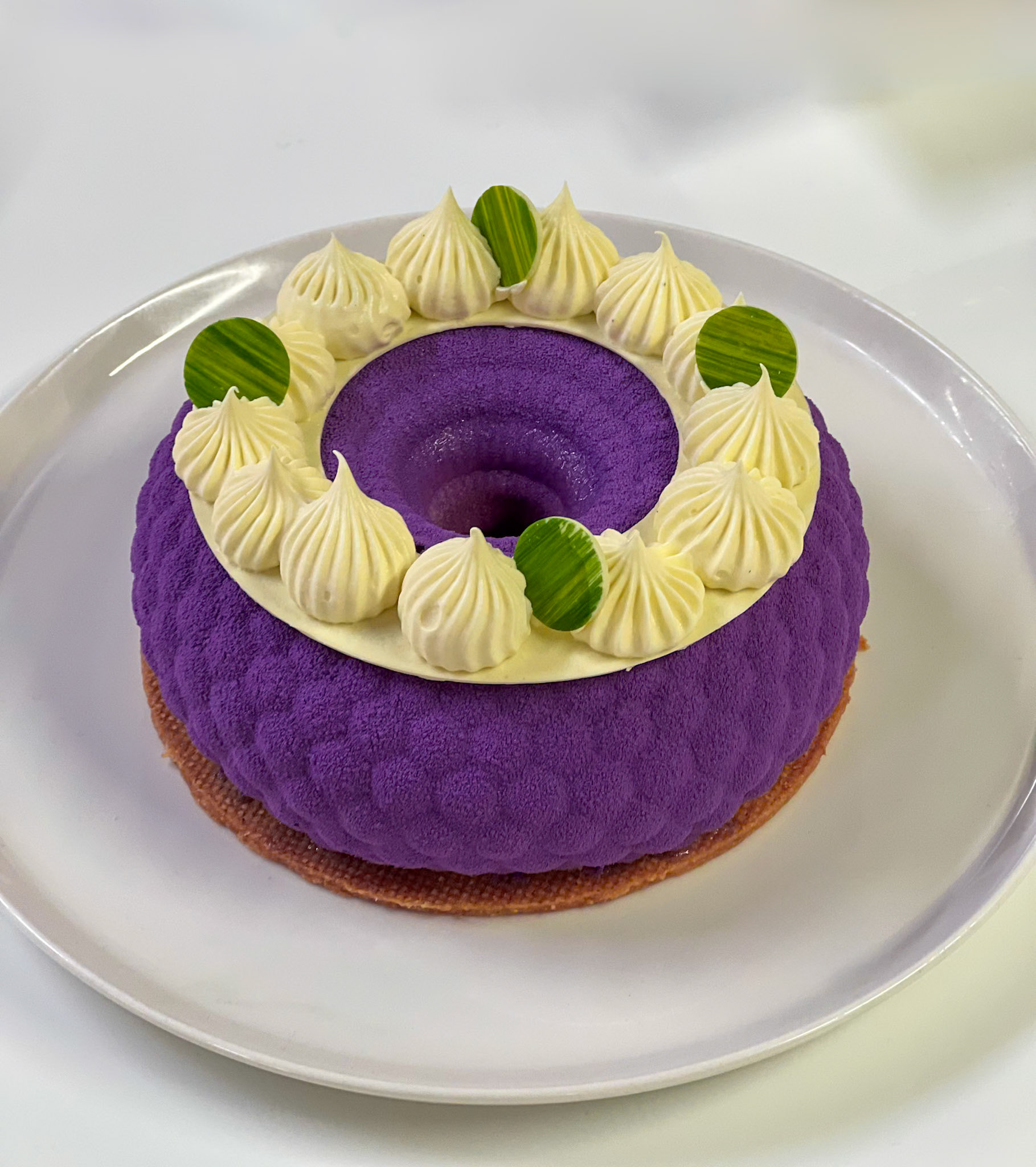 Coconut Dacquoise | Blueberry Coulie | Blueberry Mousse | Coconut Sable | Velvet Spray
