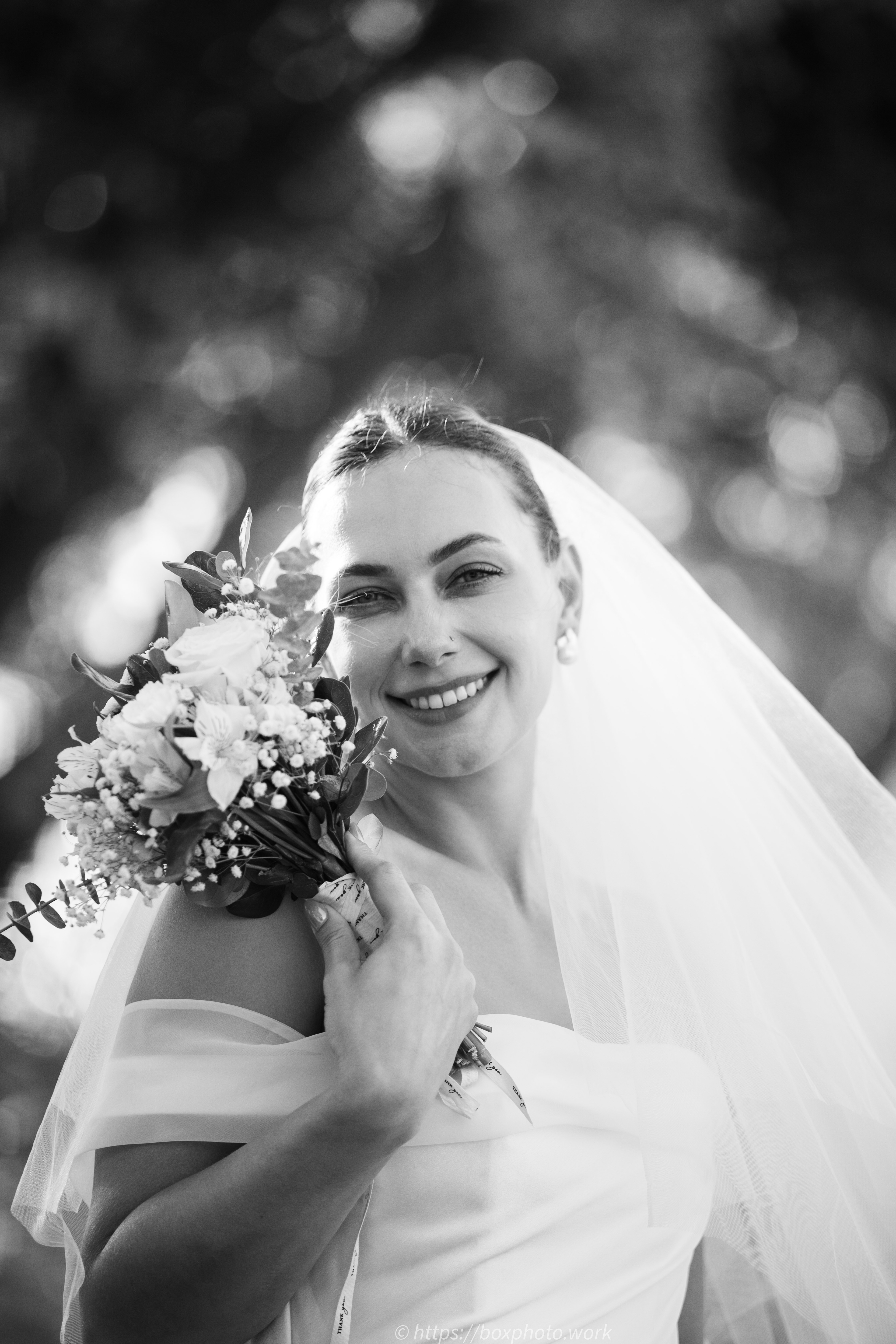 #BayAreaWedding #WeddingPhotography #BridalPortrait #CandidMoments #CaliforniaWedding #BrideStyle #WeddingSeason2025 #BayAreaPhotographer #DocumentaryWeddingPhotography #RealWeddingMoments