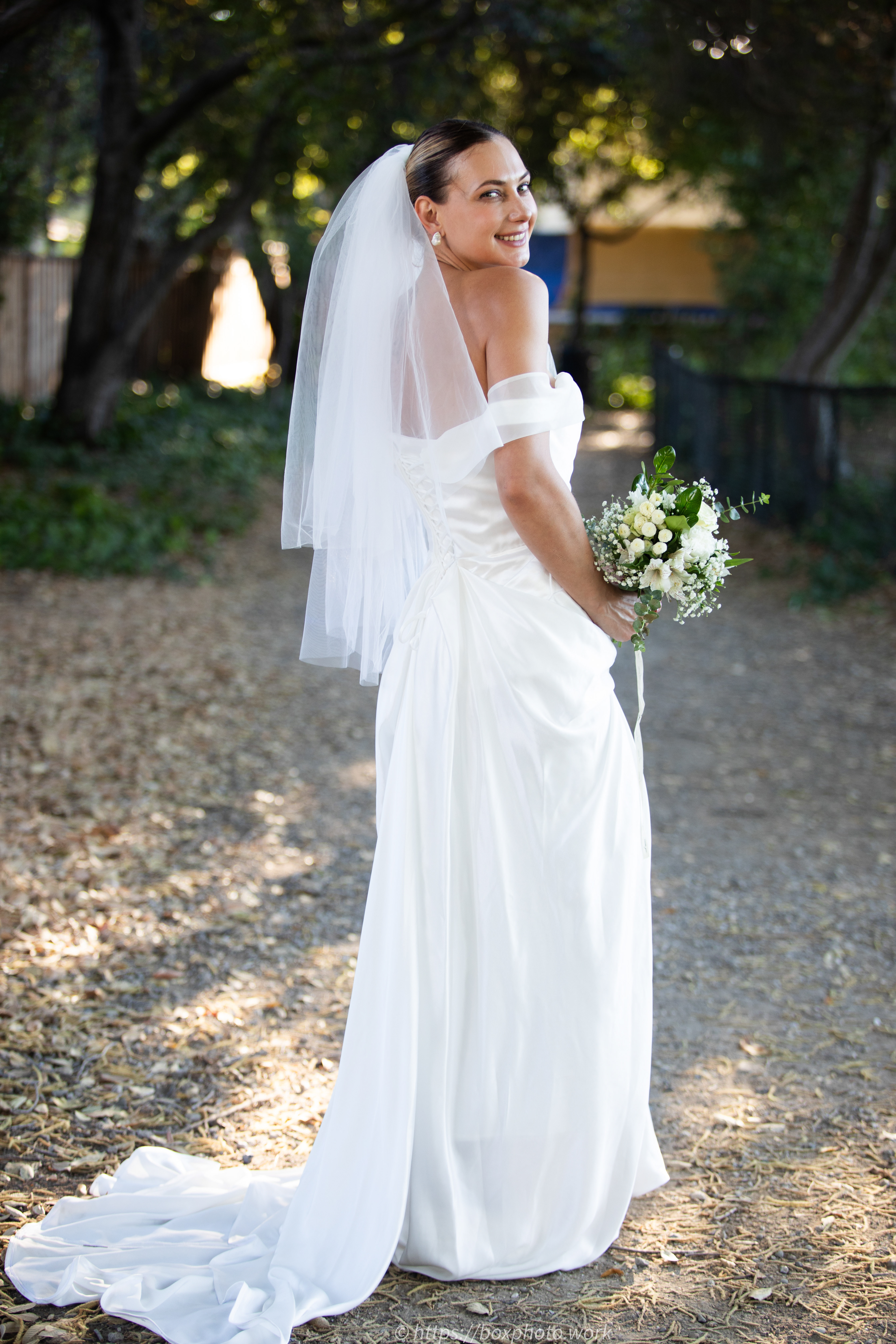 #BayAreaWedding #WeddingPhotography #BridalPortrait #CandidMoments #CaliforniaWedding #BrideStyle #WeddingSeason2025 #BayAreaPhotographer #DocumentaryWeddingPhotography #RealWeddingMoments