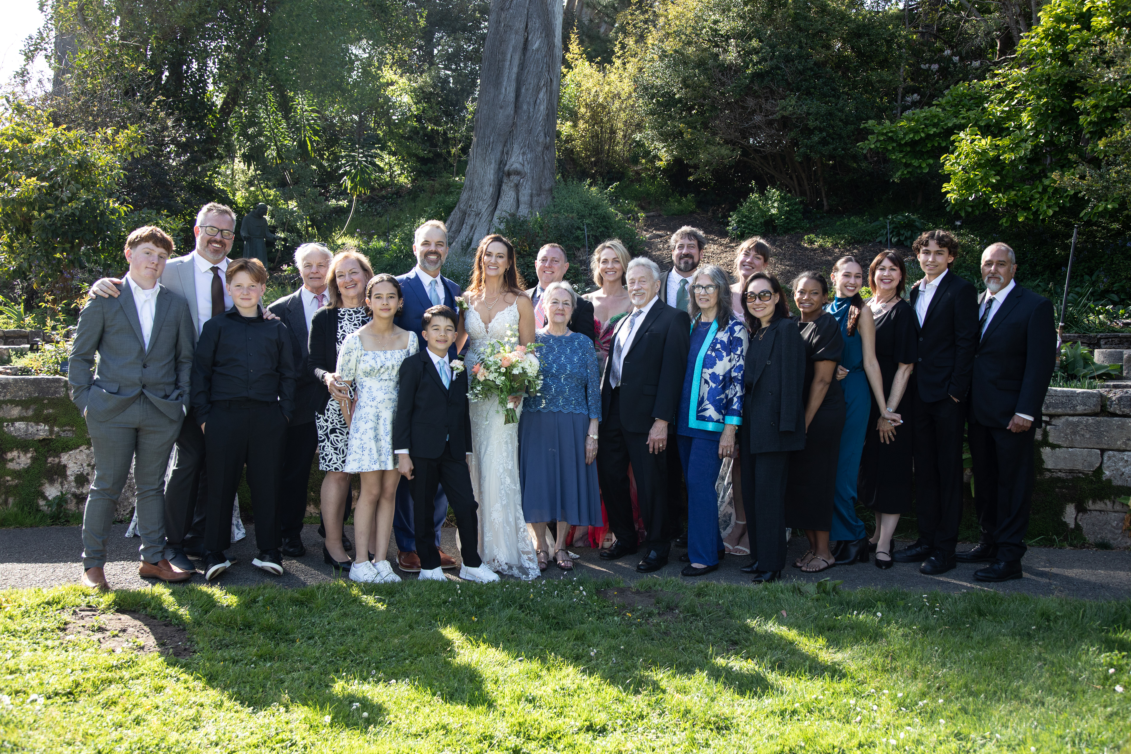 #BayAreaWedding #WeddingPhotography #BridalPortrait #CandidMoments #CaliforniaWedding #BrideStyle #WeddingSeason2025 #BayAreaPhotographer #DocumentaryWeddingPhotography #RealWeddingMoments