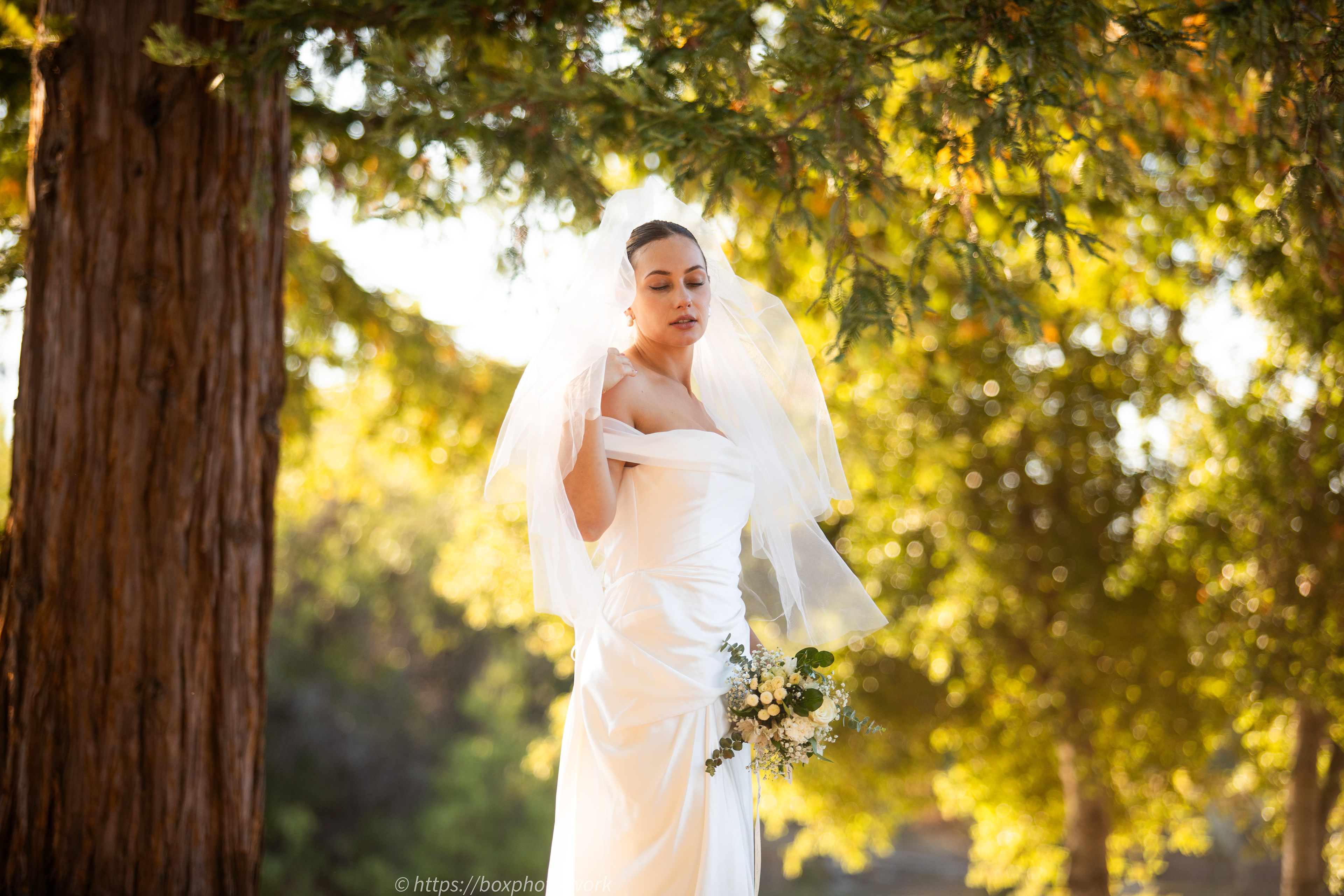 #BayAreaWedding #WeddingPhotography #BridalPortrait #CandidMoments #CaliforniaWedding #BrideStyle #WeddingSeason2025 #BayAreaPhotographer #DocumentaryWeddingPhotography #RealWeddingMoments