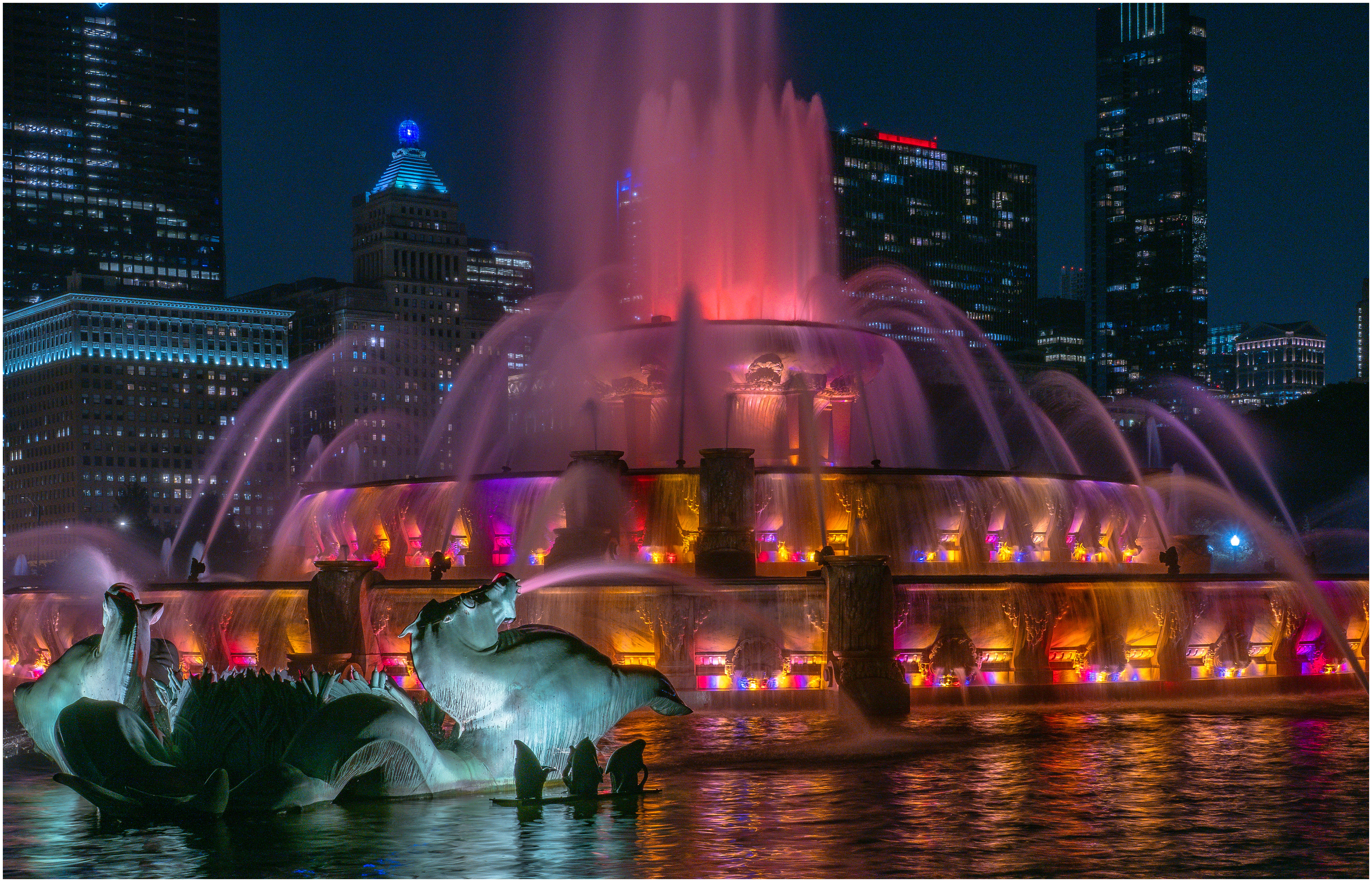 Buckingham Fountain Detail At Night