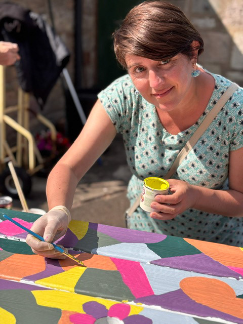 Painting in the sunshine