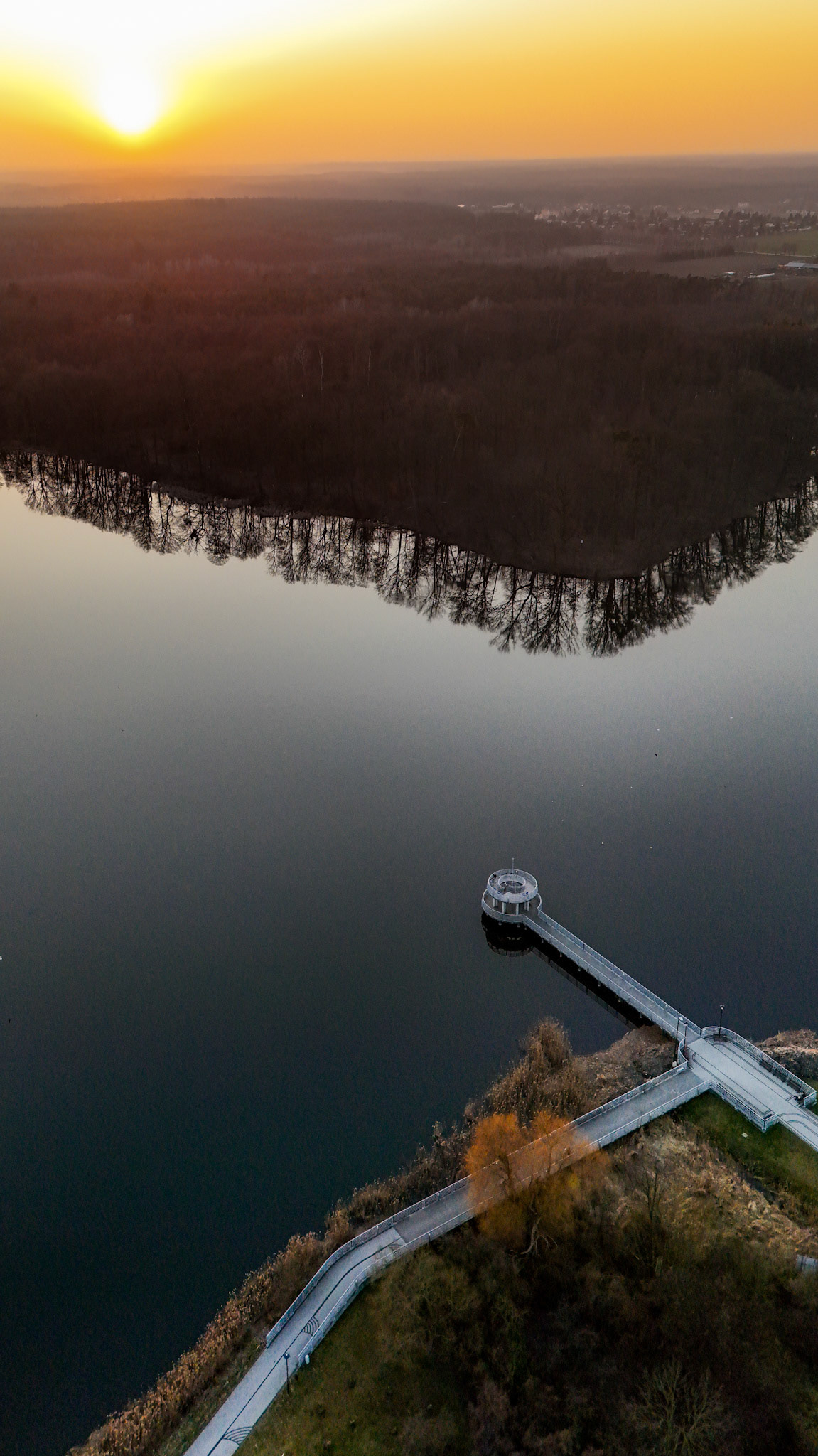 Promenada i molo w Kórniku