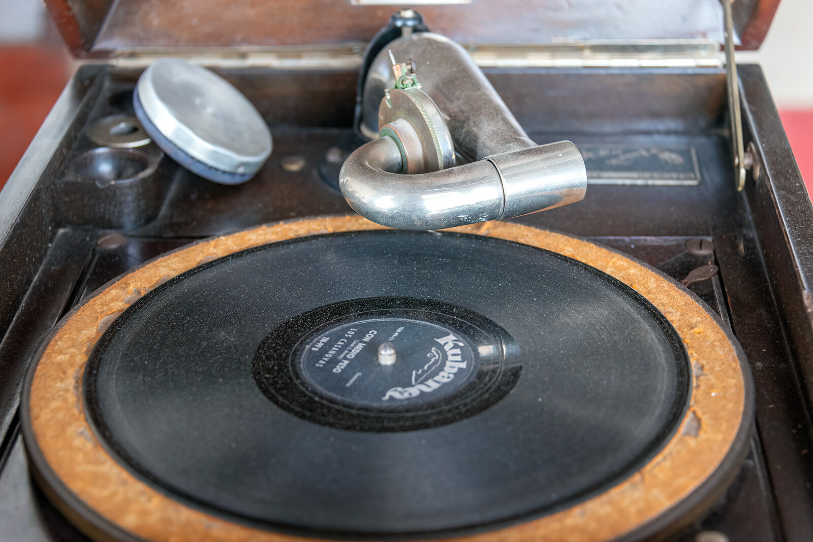 Tocadiscos antiguo