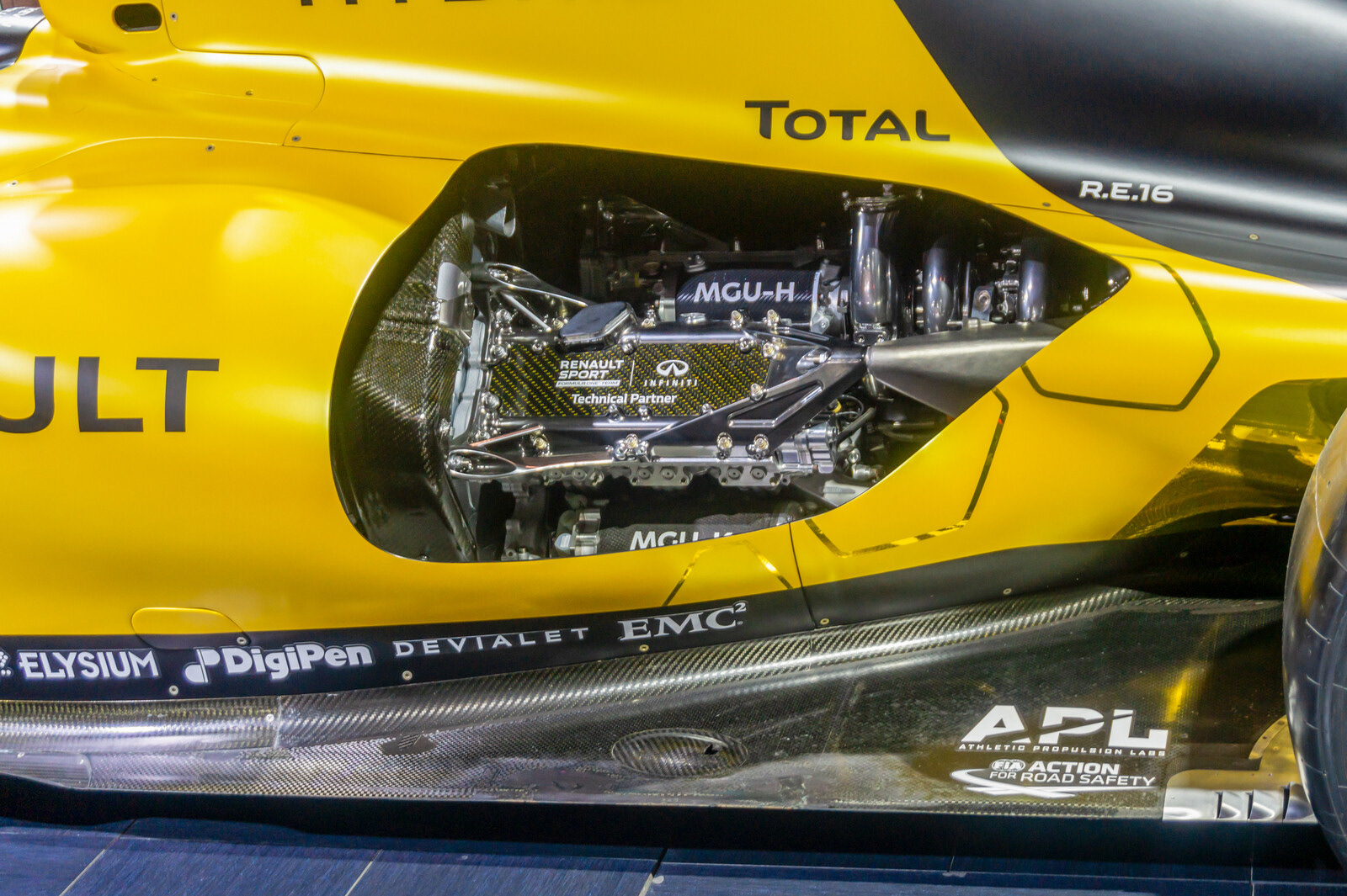 Renault engine, CIAS, 2017