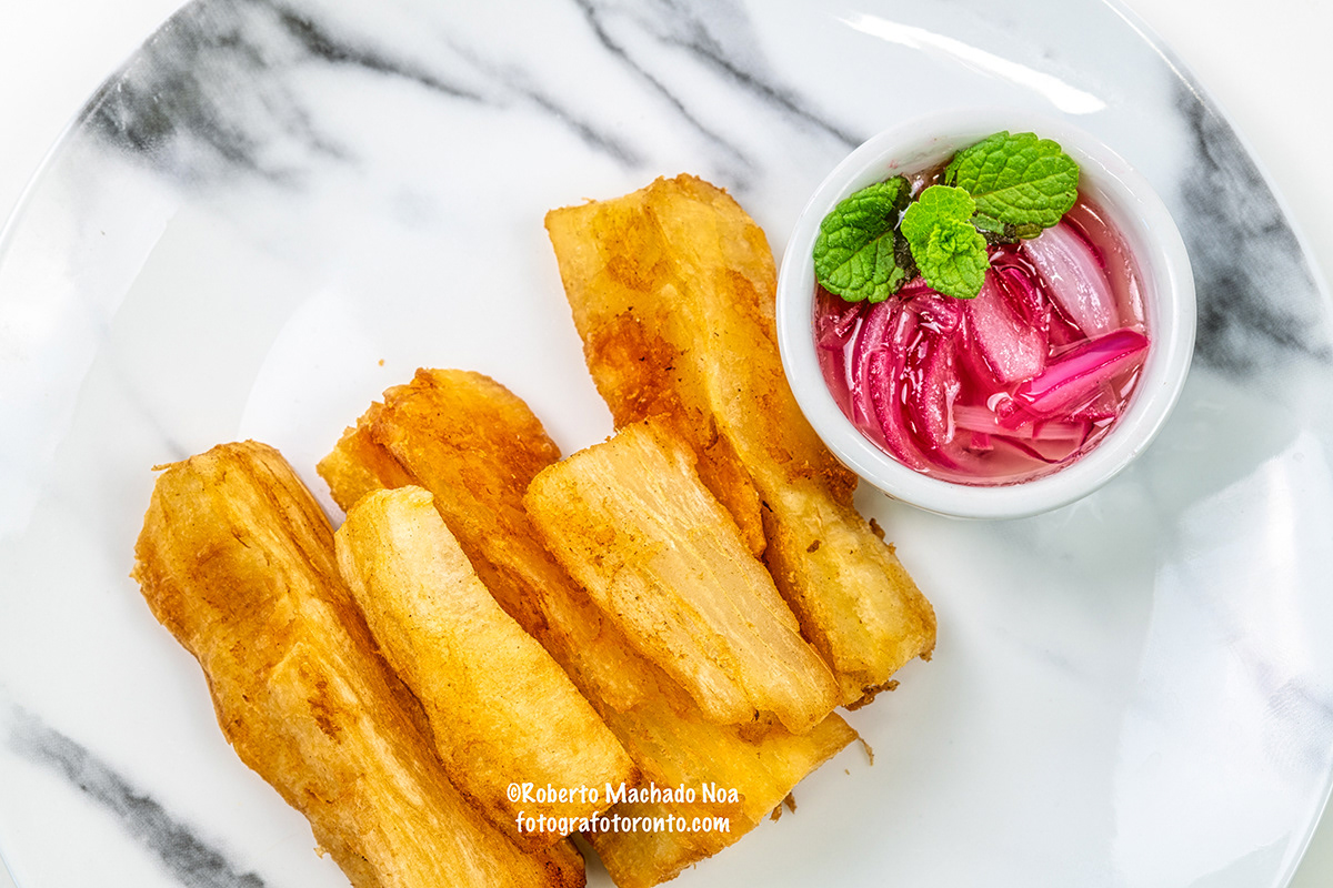 Yuca con Mojo, Cocina Tradicional Cubana