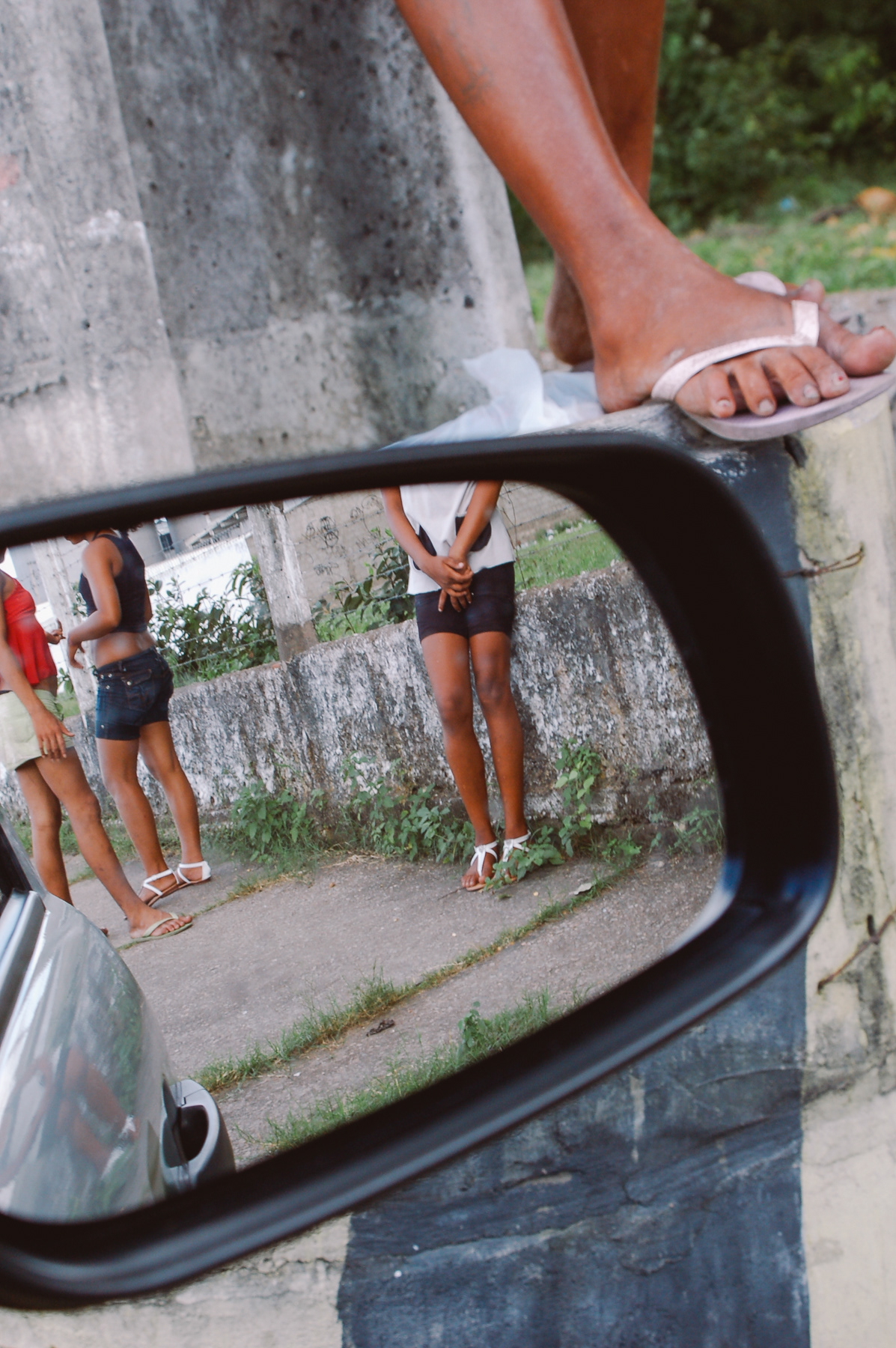 Underage teenagers at risk on the streets of Fortaleza