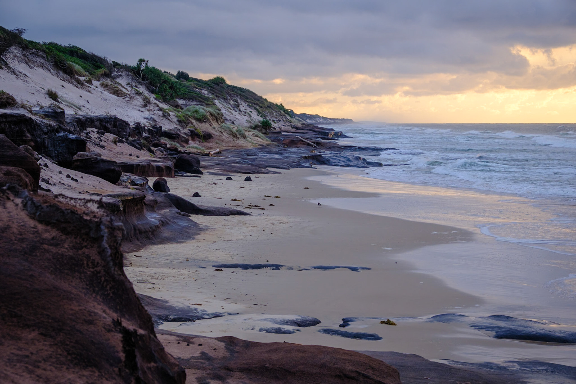 At Minbanba-Black Rocks - 10 Mile Beach