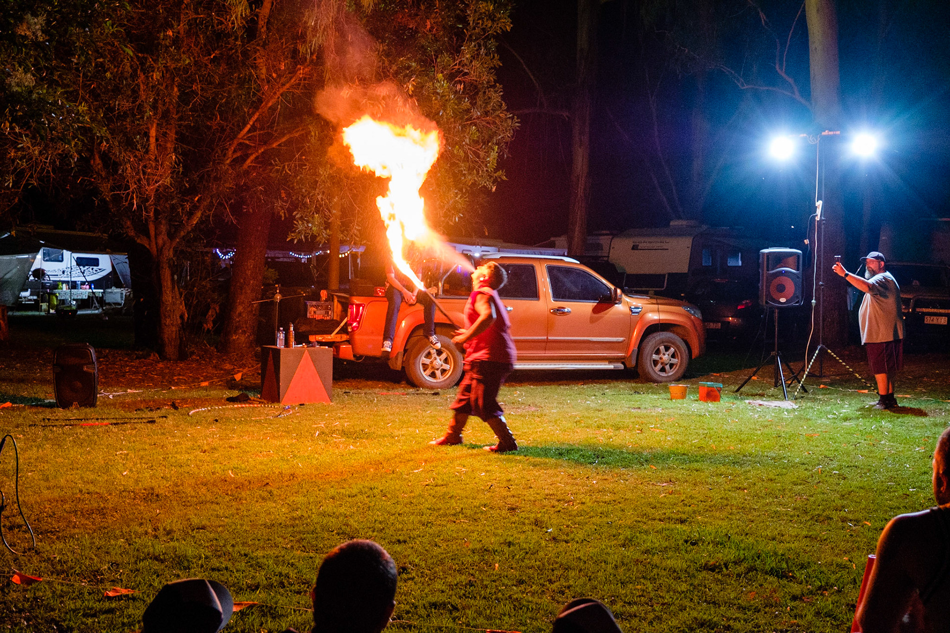 Cania Gorge Tourist Retreat - Fire Show