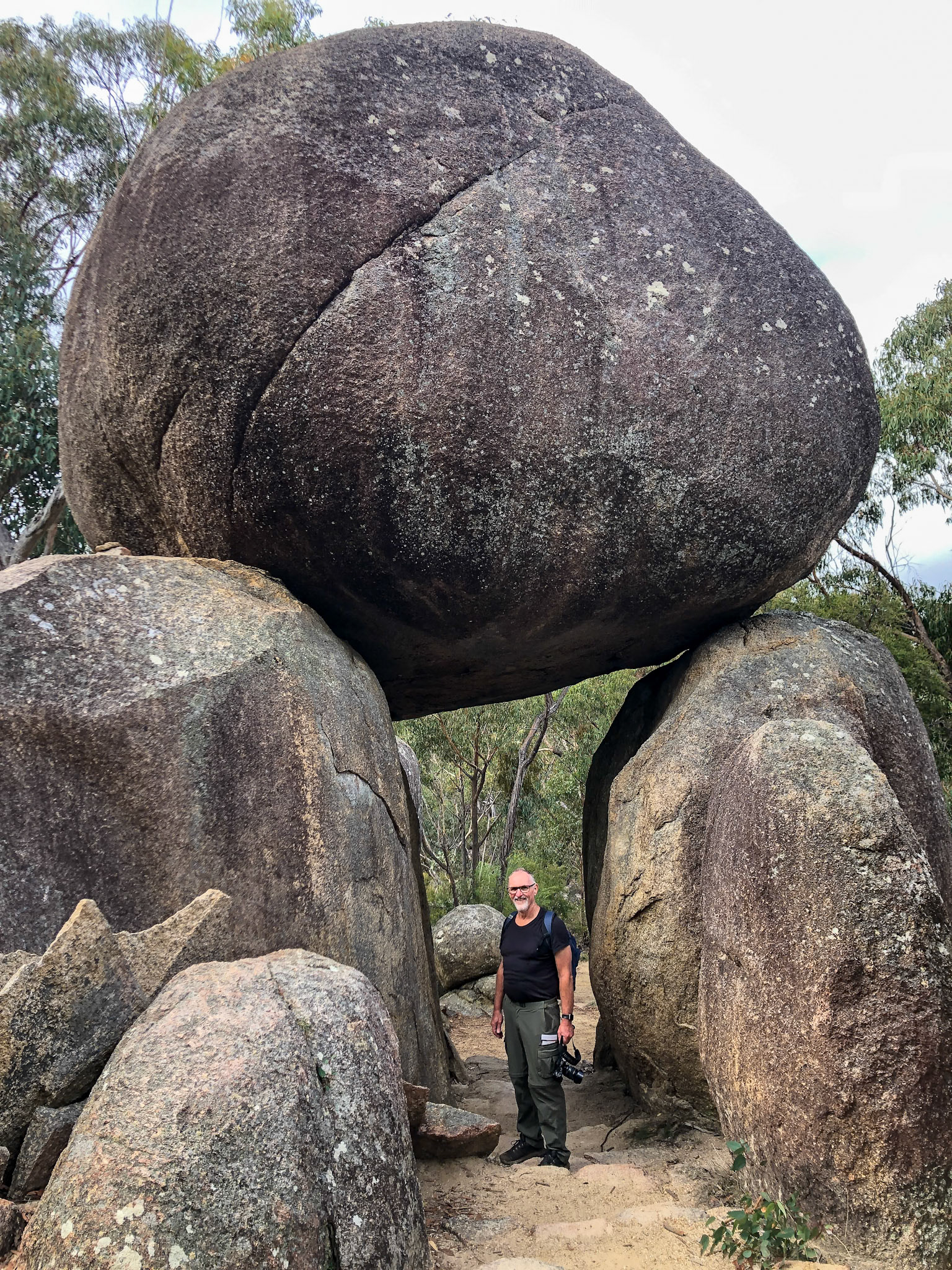 Walk to Granite Arch
