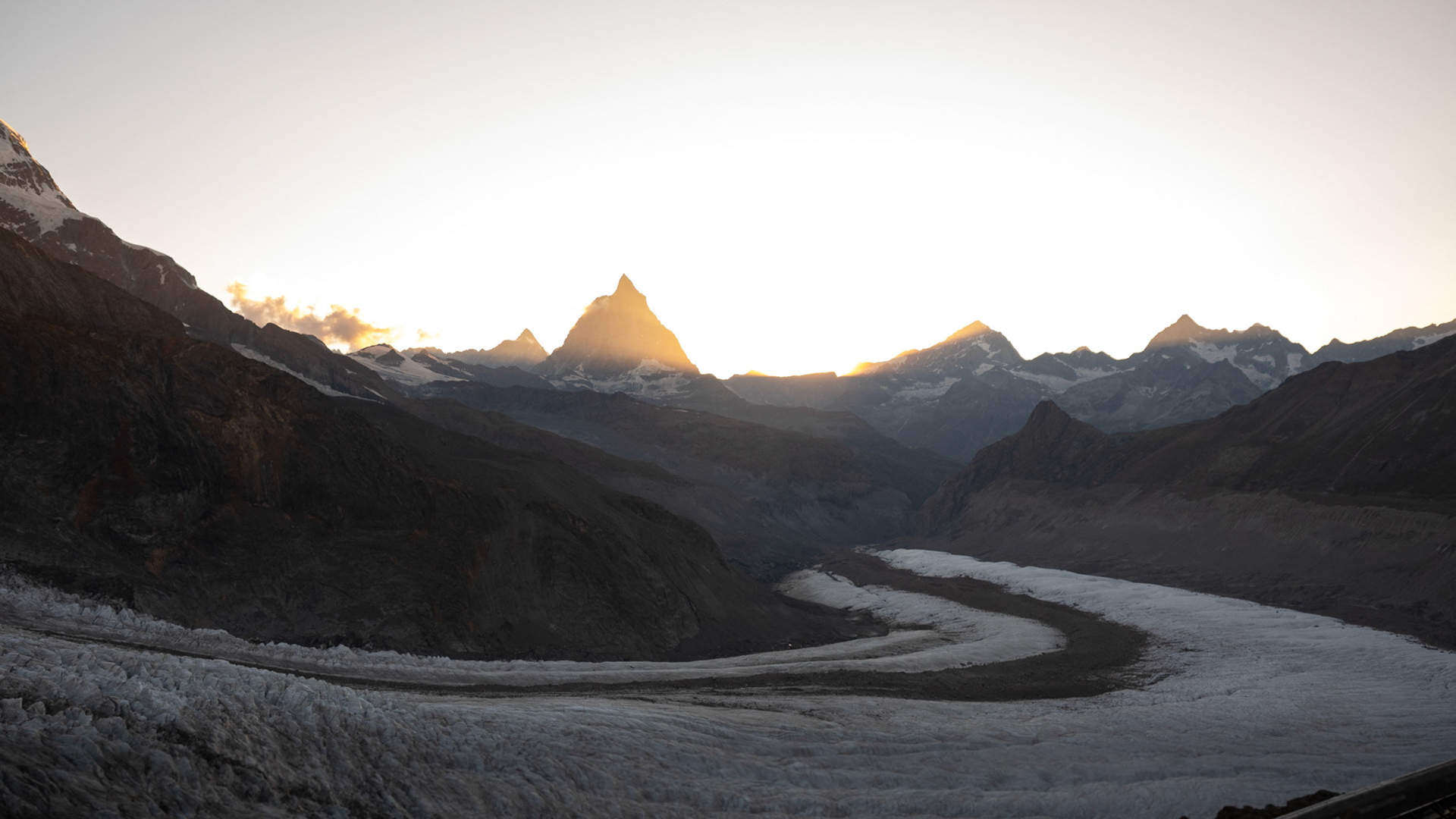 Sonnenuntergang über dem Gornergletscher