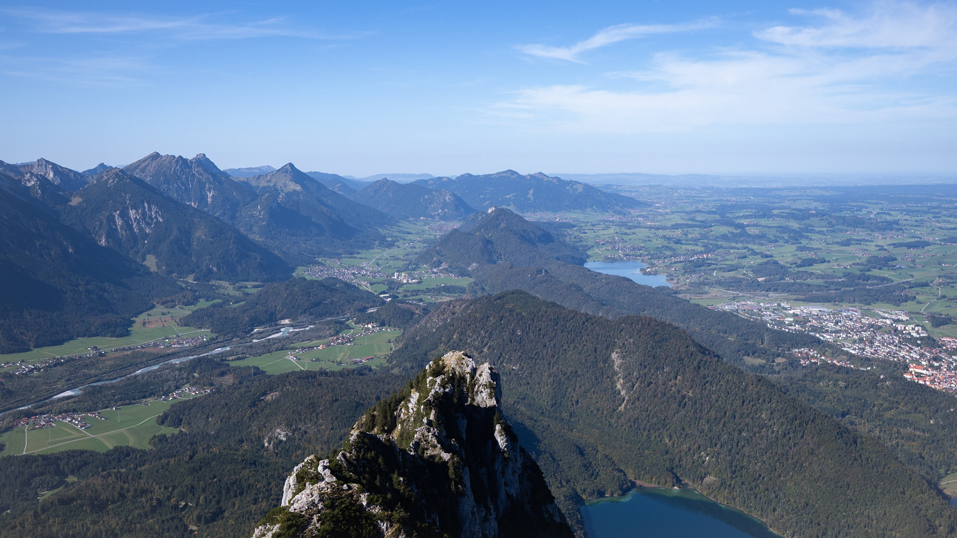 Blick Richtung Westen, im Vordergund der Pilgerschrofen, Ausgangspunkt des Zwölf-Apostel-Grats