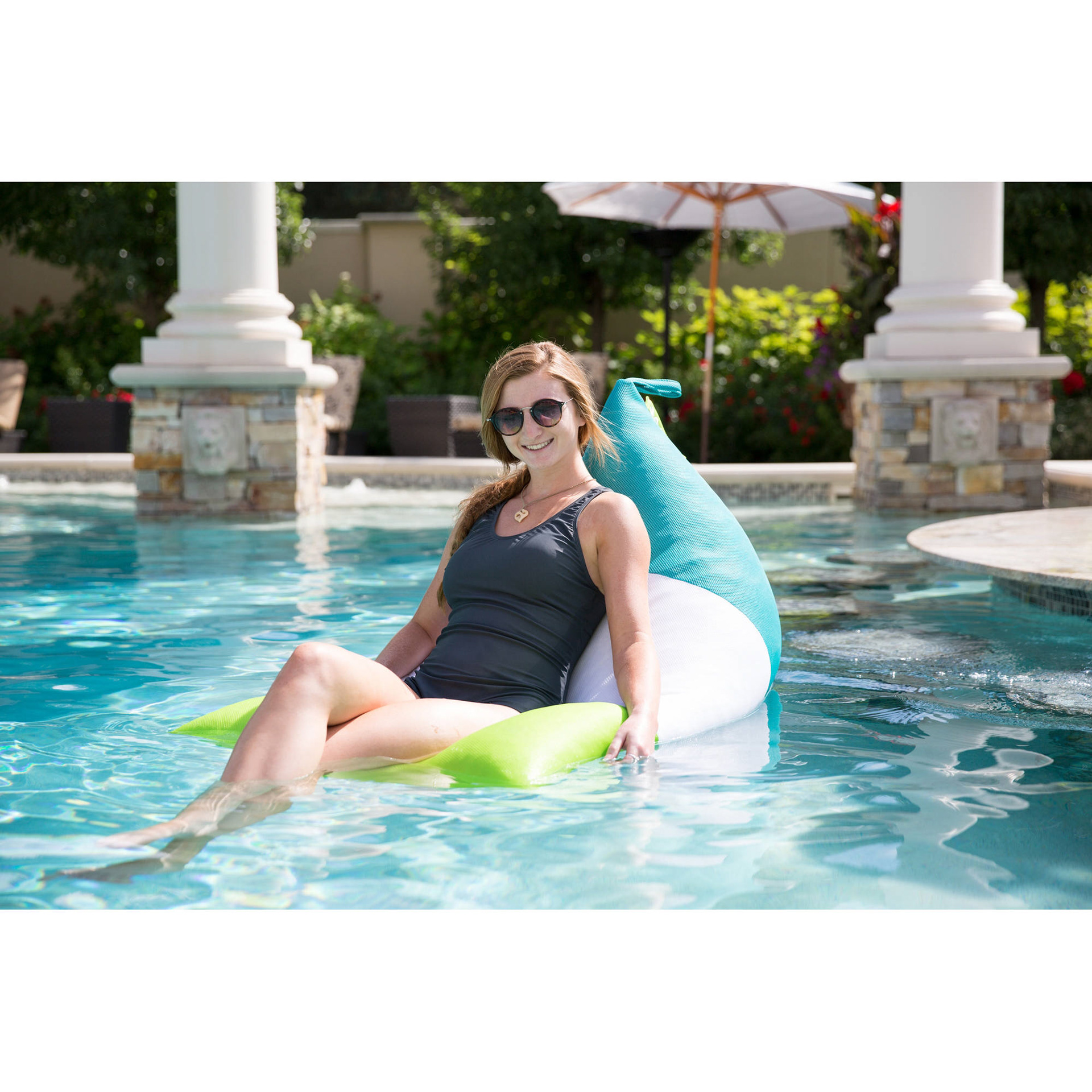 Pretzel Float