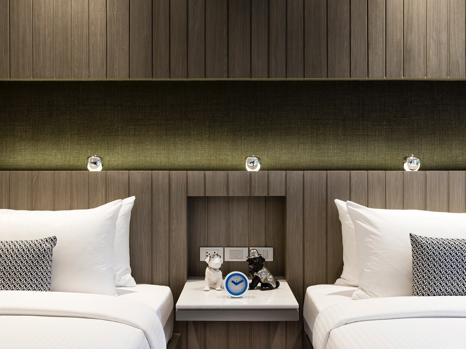IKON HOTEL | hotel resort architect villa condo photographer phuket photography