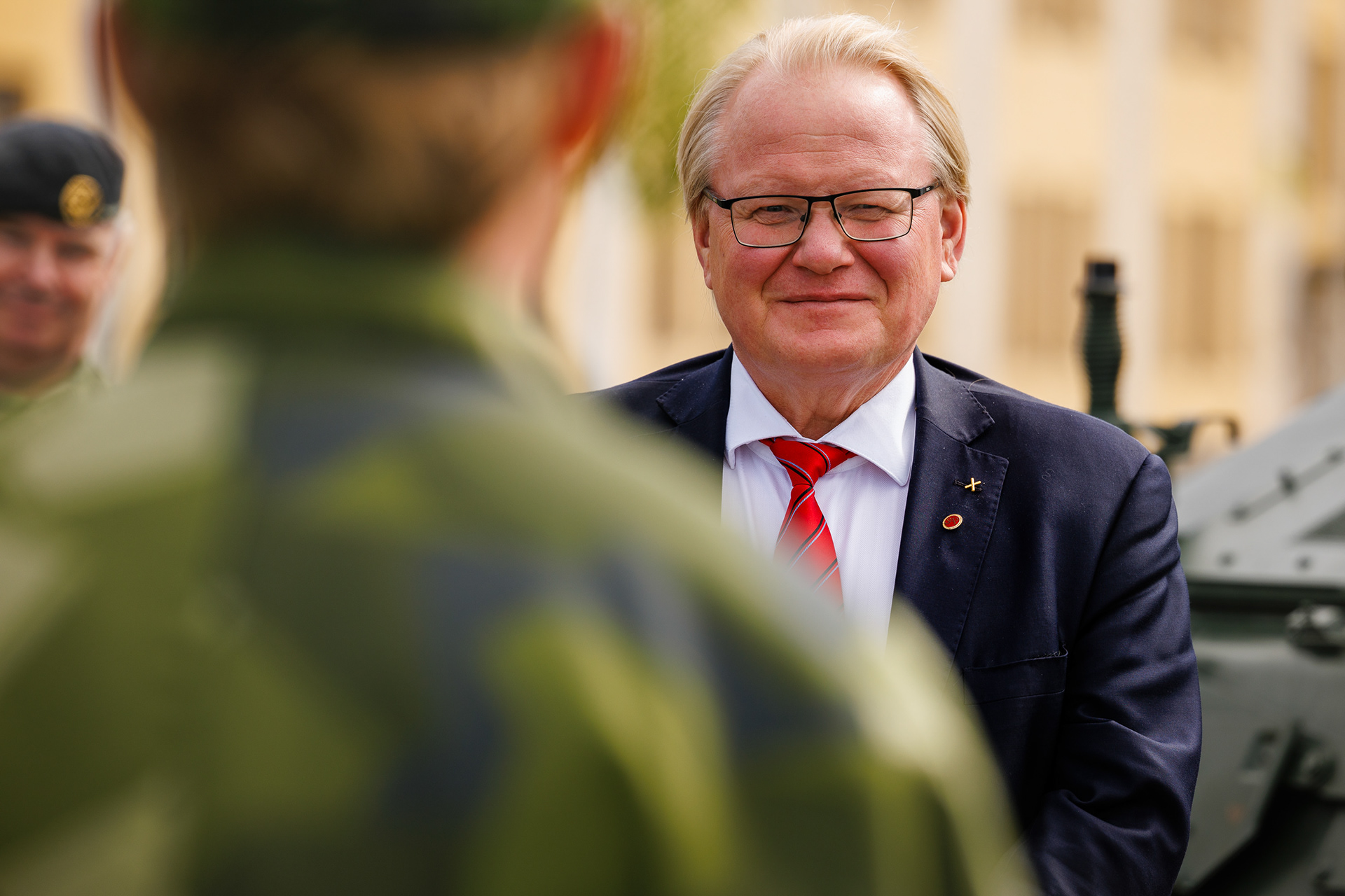 Fd Försvarsminister Peter Hultqvist (s)