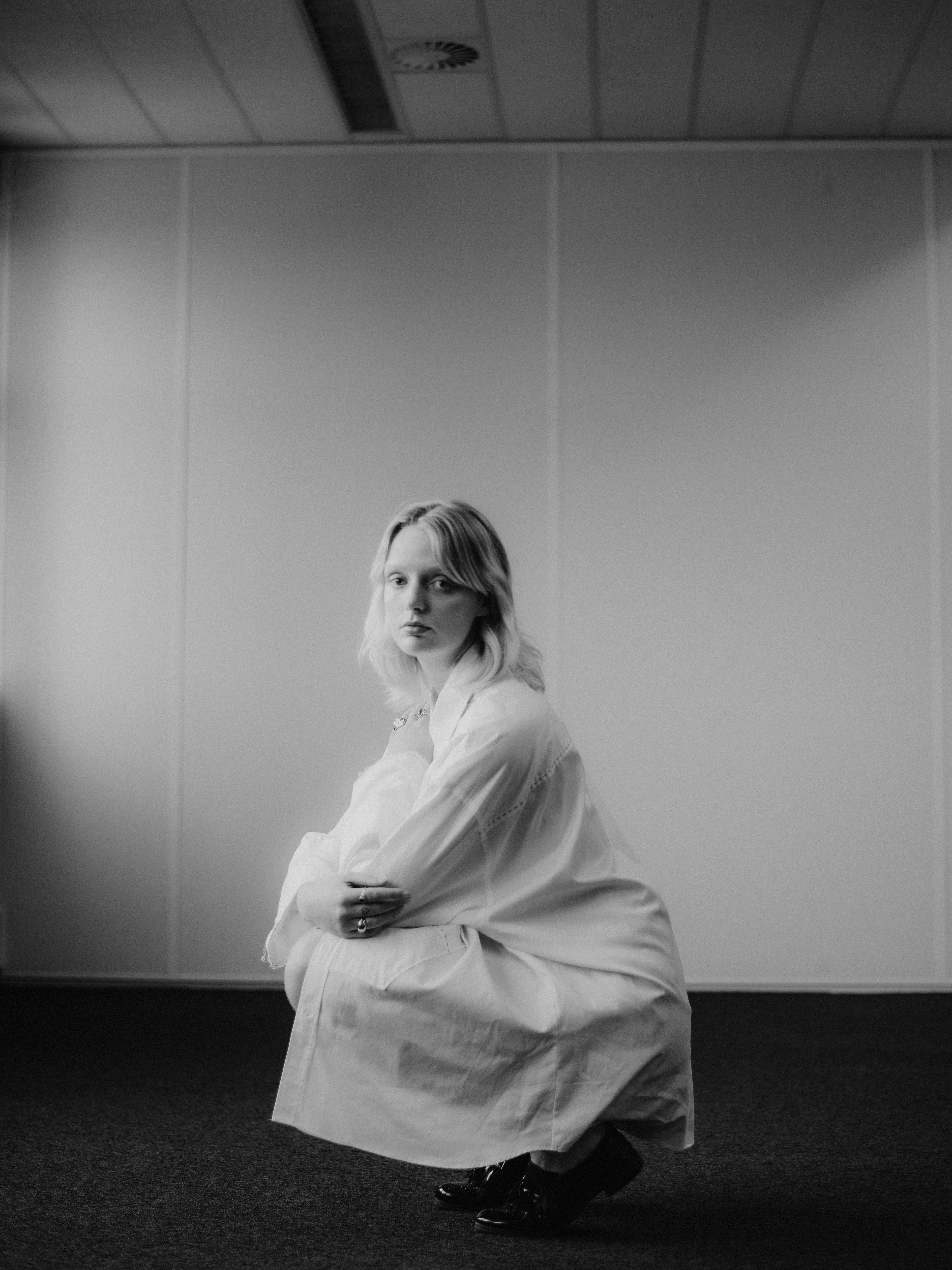 Jorijn in the Cellar Agency studio in Utrecht. October, 2023.