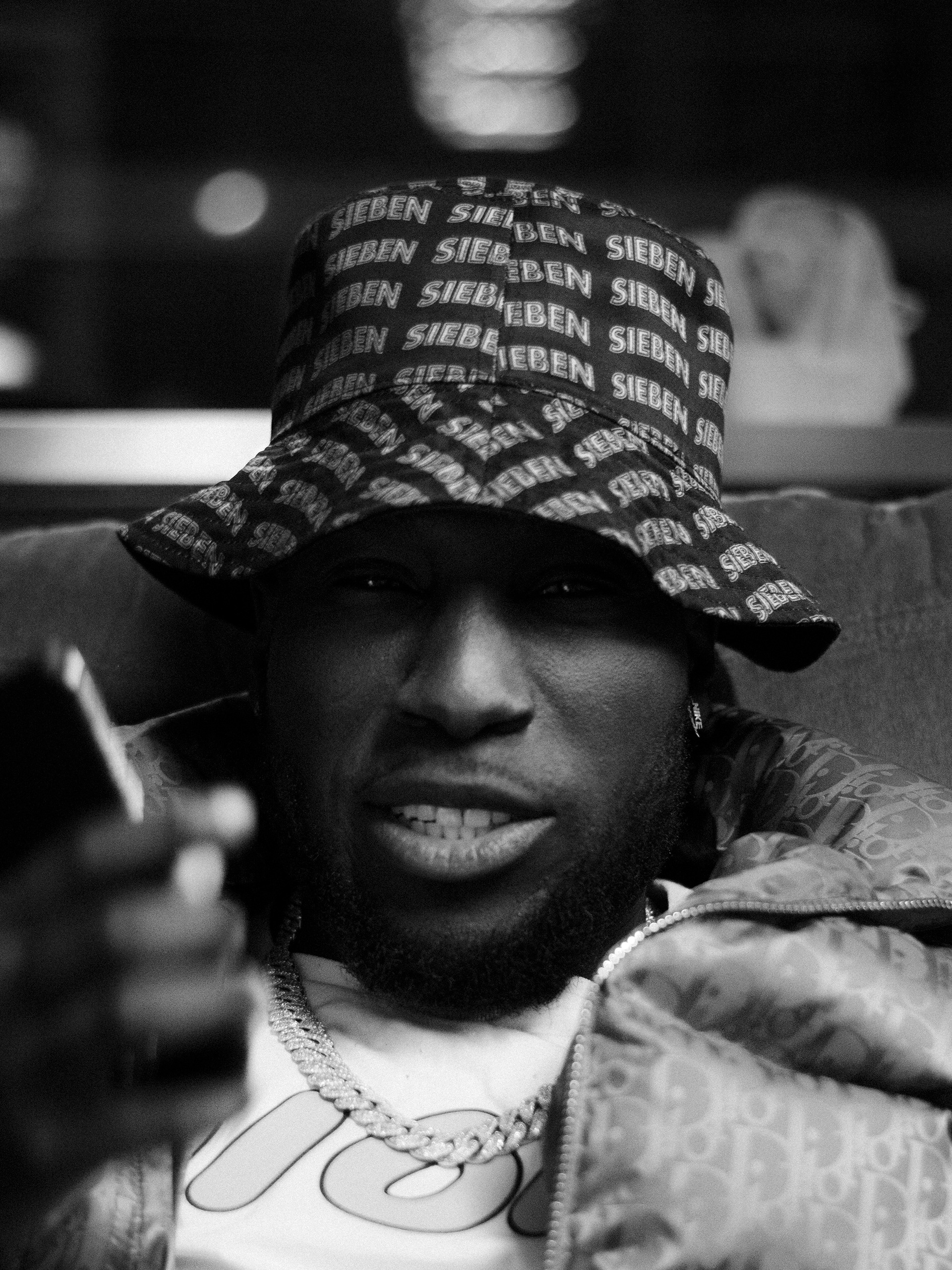 Frenna during the shooting of a music video in Amsterdam.