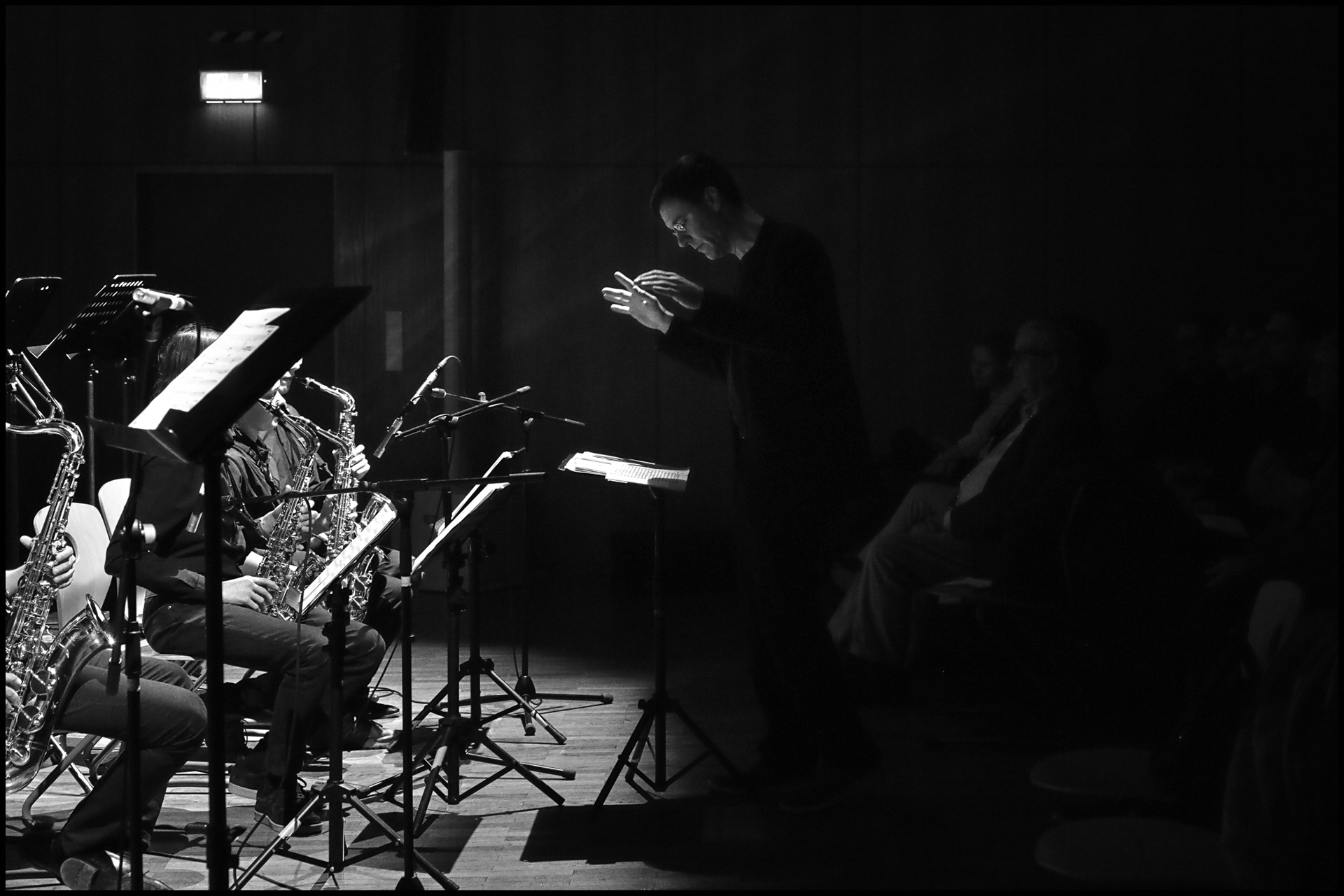 Michael Born im Zentrum