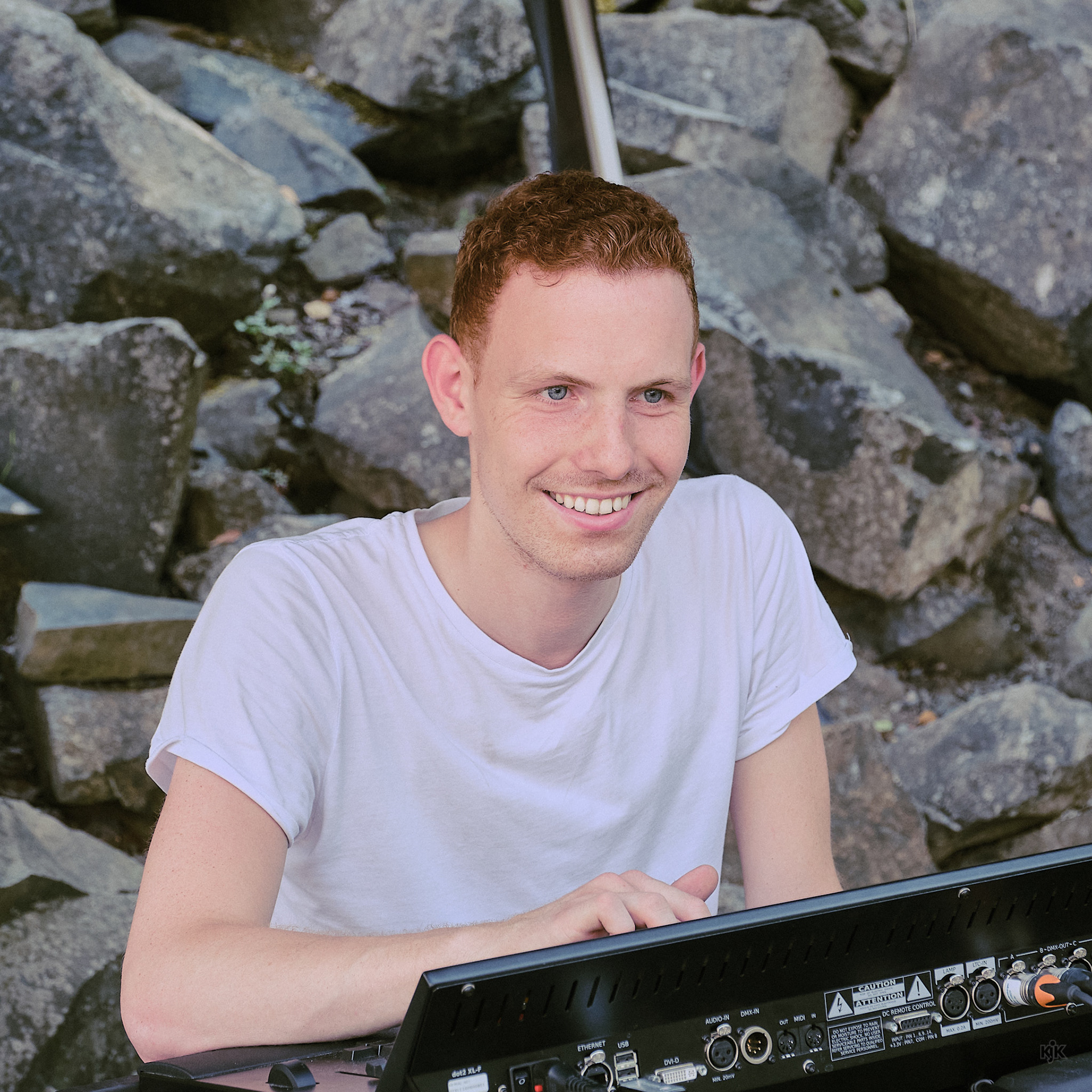 Der Lichtdesigner Niklas Kaupert