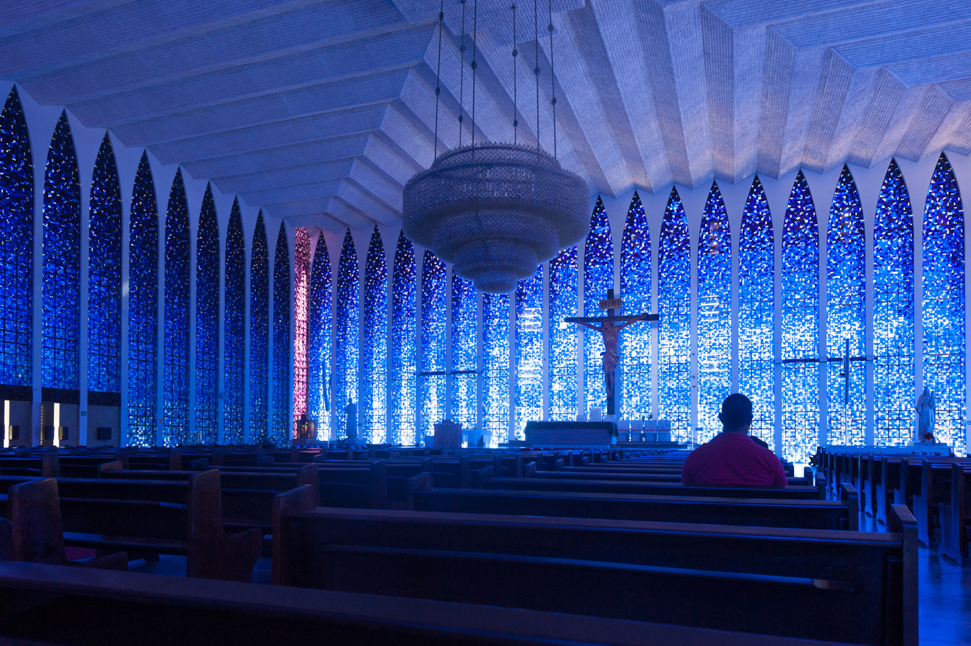 Eglise Dom Bosco, Brasilia (Brésil). Architecte : Vaconcelos Naves.