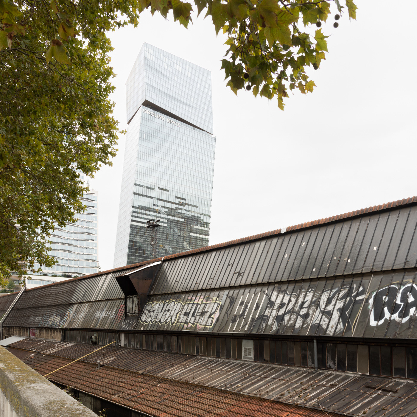 Tour. Architecte : Jean Nouvel