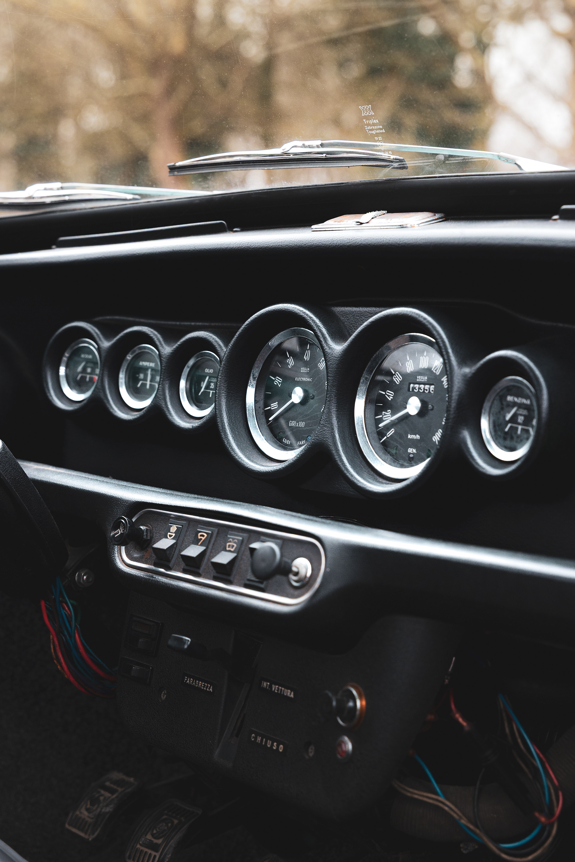Vintage Car - 2025