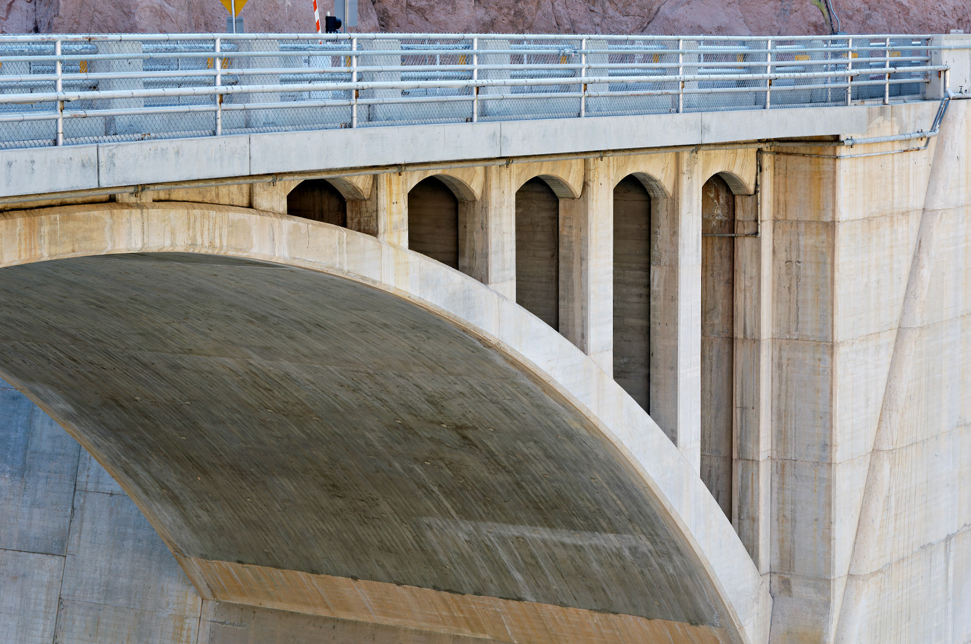 NV_HooverDam_20070530_0023_PS