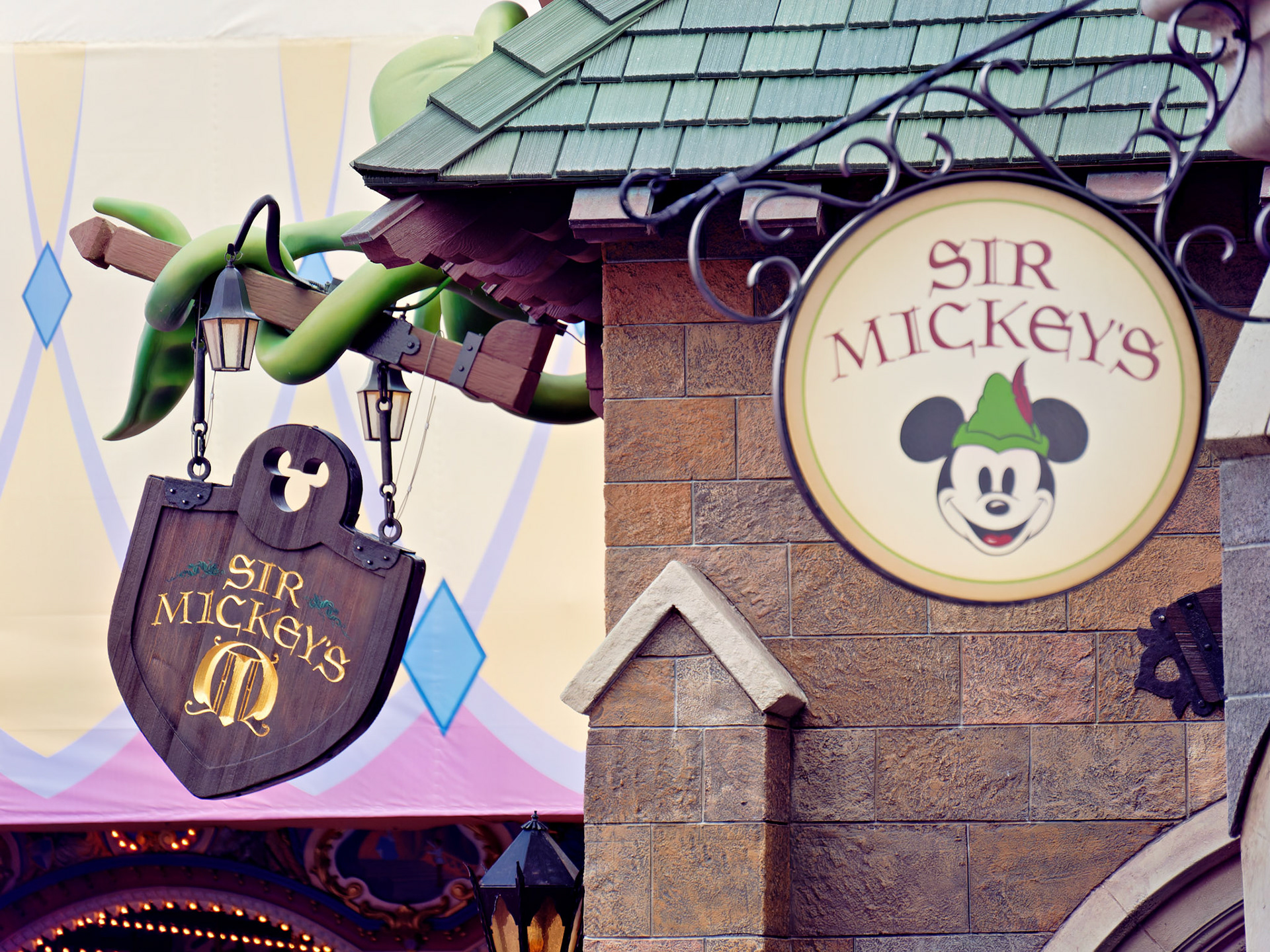 FL_Disney_20180426_0063_PS