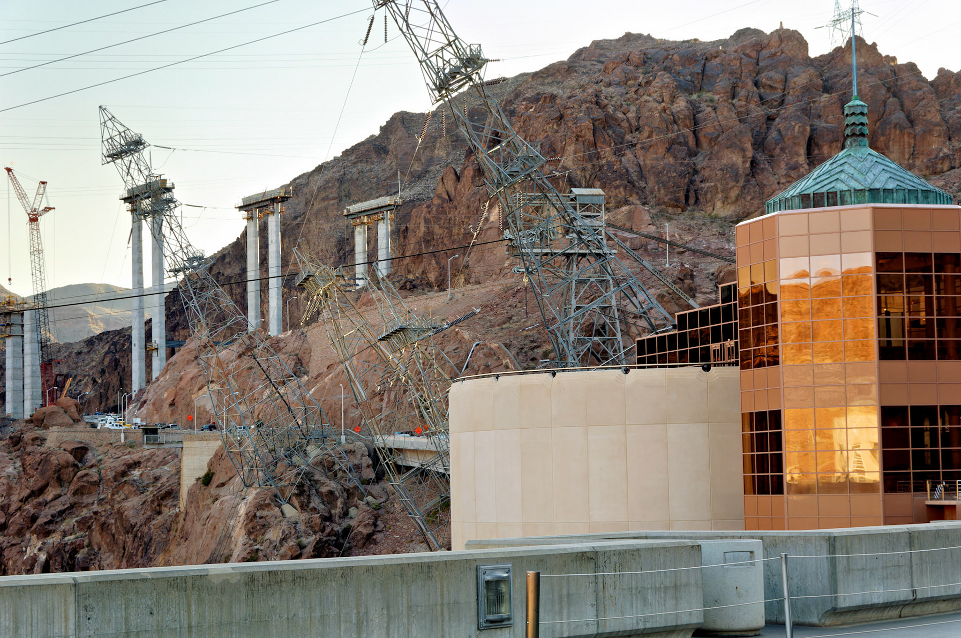 NV_HooverDam_20070530_0031_PS