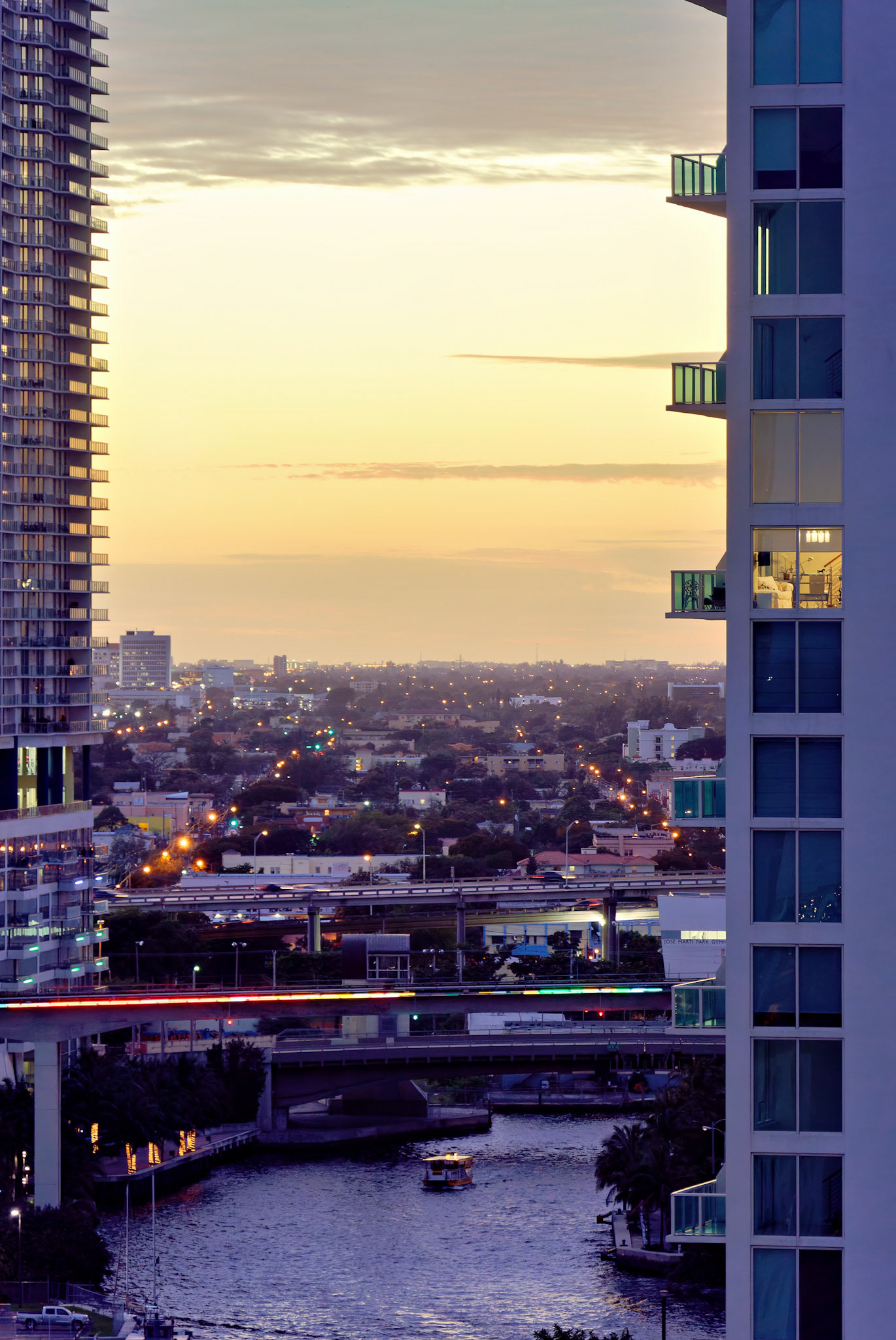 FL_Miami_20120213_0063_PS
