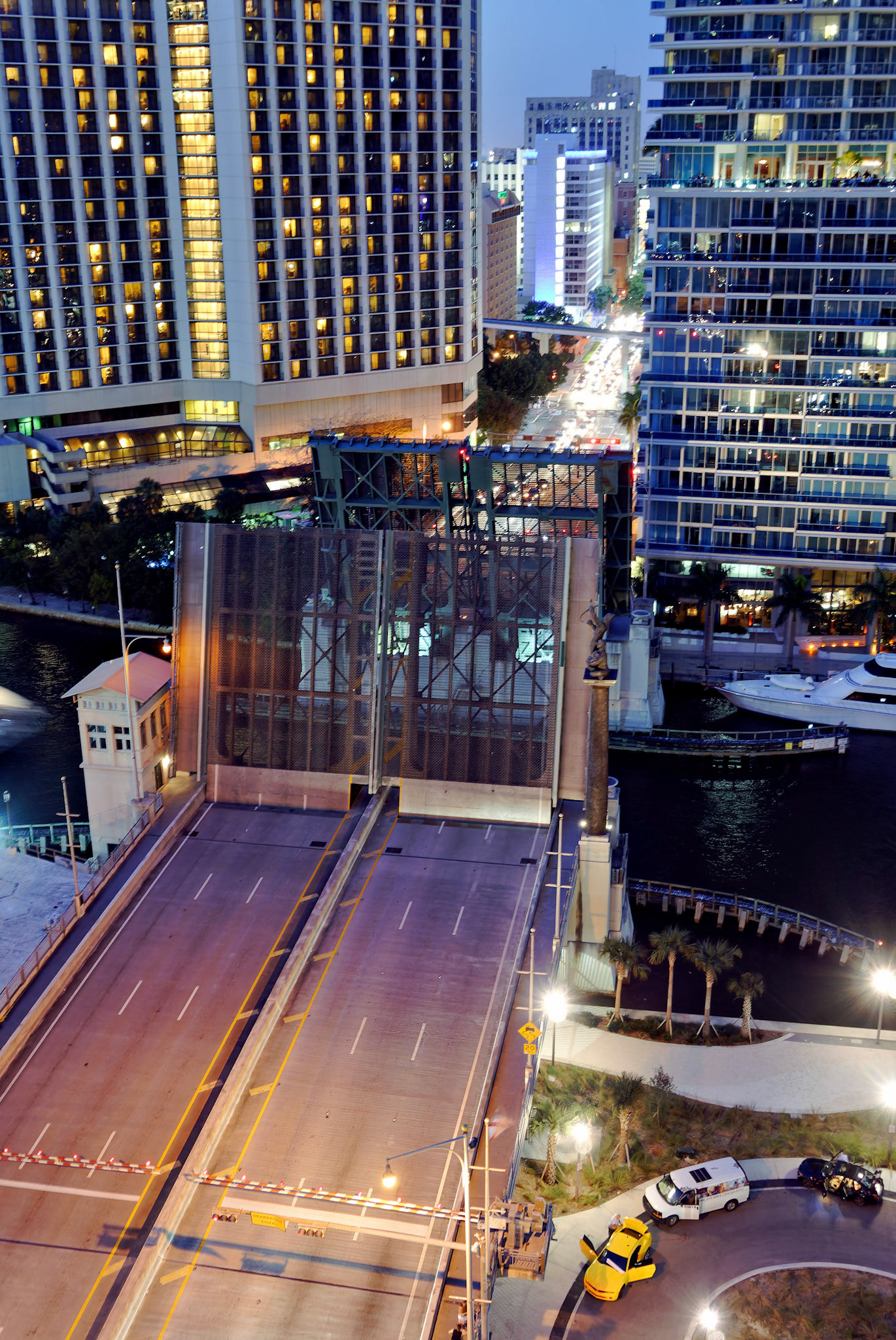 FL_Miami_20120218_0220_PS
